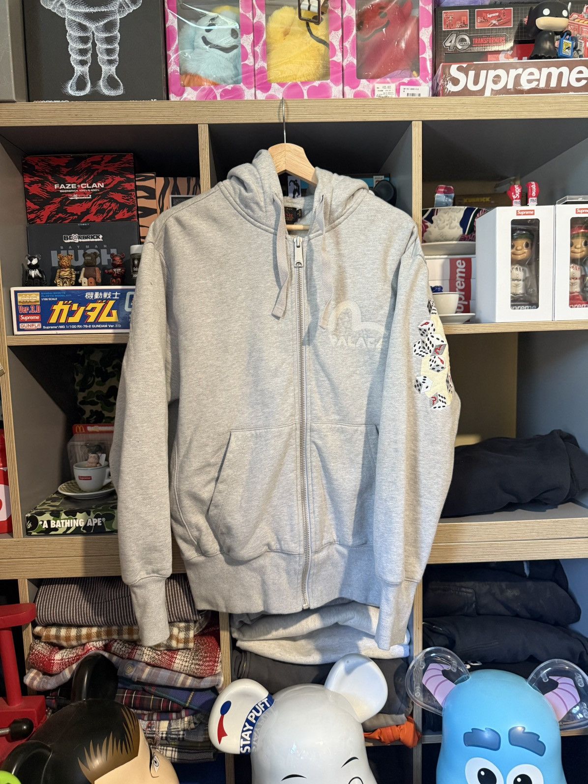 Evisu × Palace Evisu x Palace Dice Arc Logo Zip-Up Hoodie Size US S / EU 44-46 / 1 - 1 Thumbnail