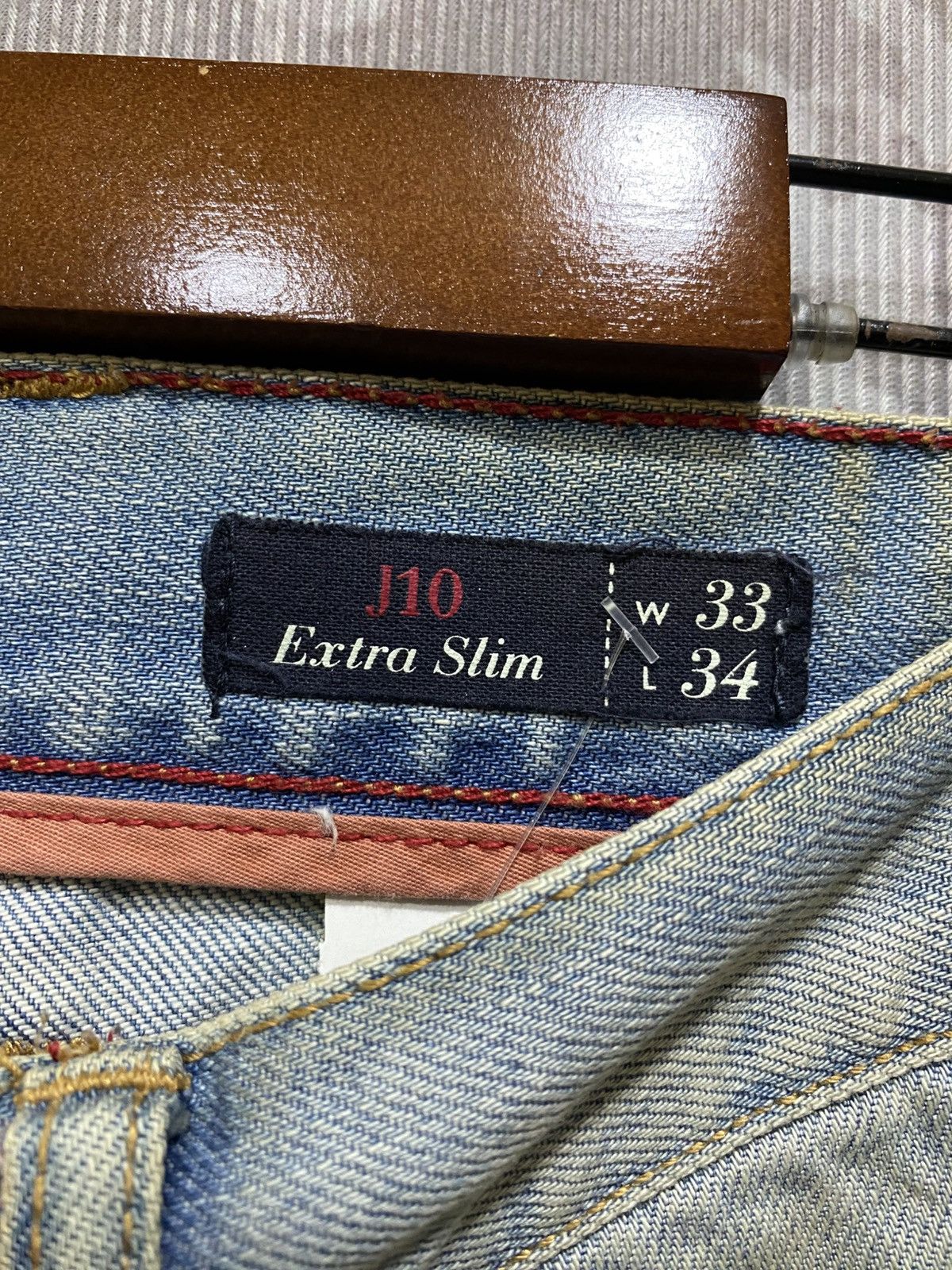 Armani Exchange Vintage AJ Armani Jeans Distressed Design Size 33 Size US 33 - 13 Thumbnail