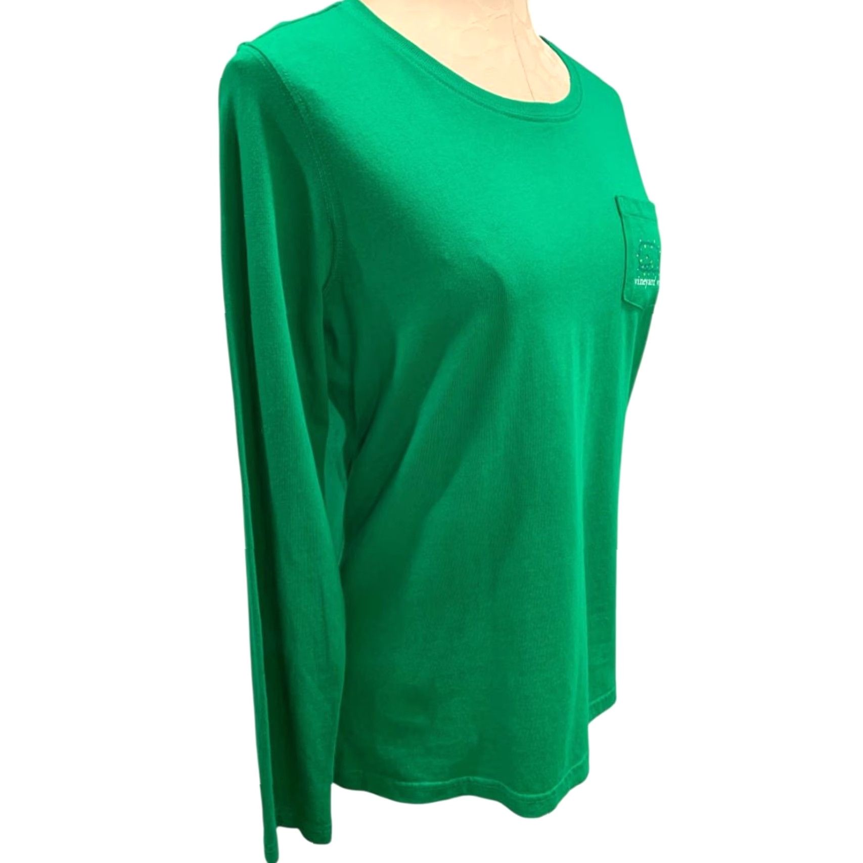 Vineyard Vines VINTAGE Vineyard Vines Womens Holiday 2015 Green Long Sleeve Tshirt M Green Womens 2015 Holiday Tshirt Size M / US 6-8 / IT 42-44 - 3 Thumbnail