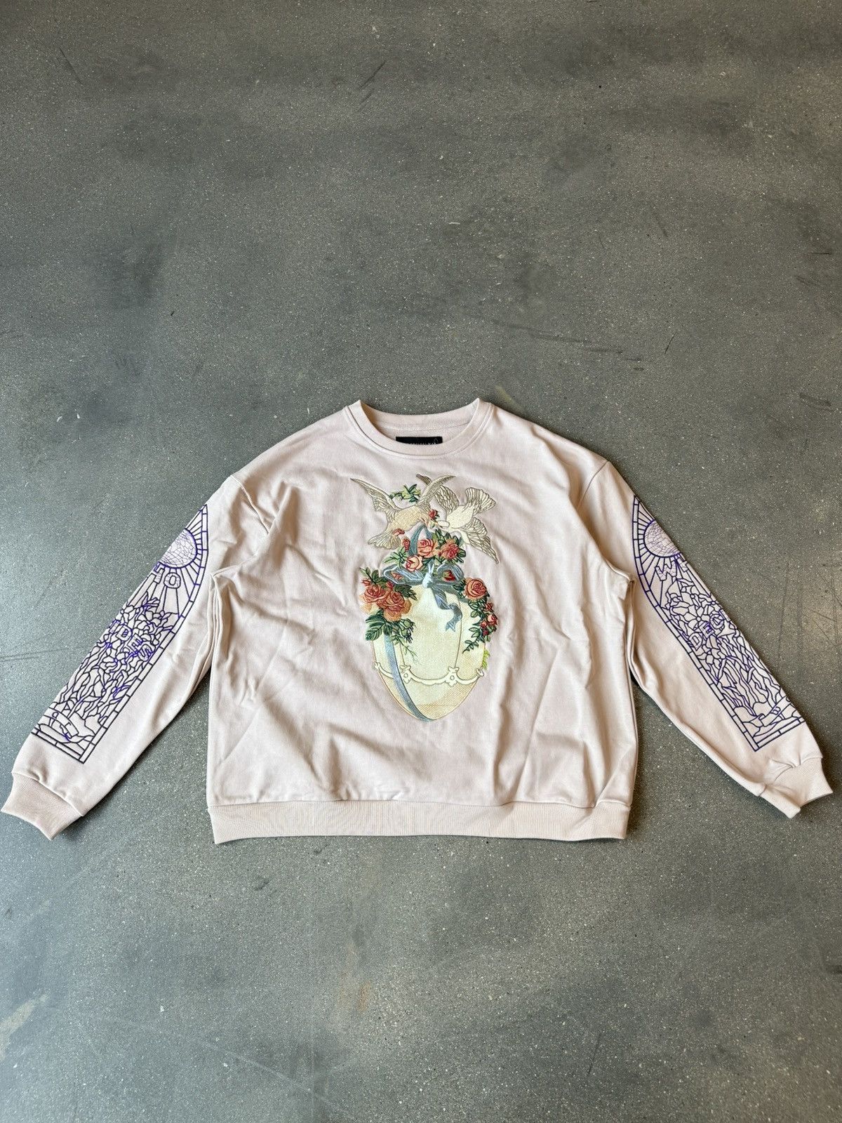 Who Decides War Who Decides War Gift Crewneck Silver Size US L / EU 52-54 / 3 - 1 Thumbnail