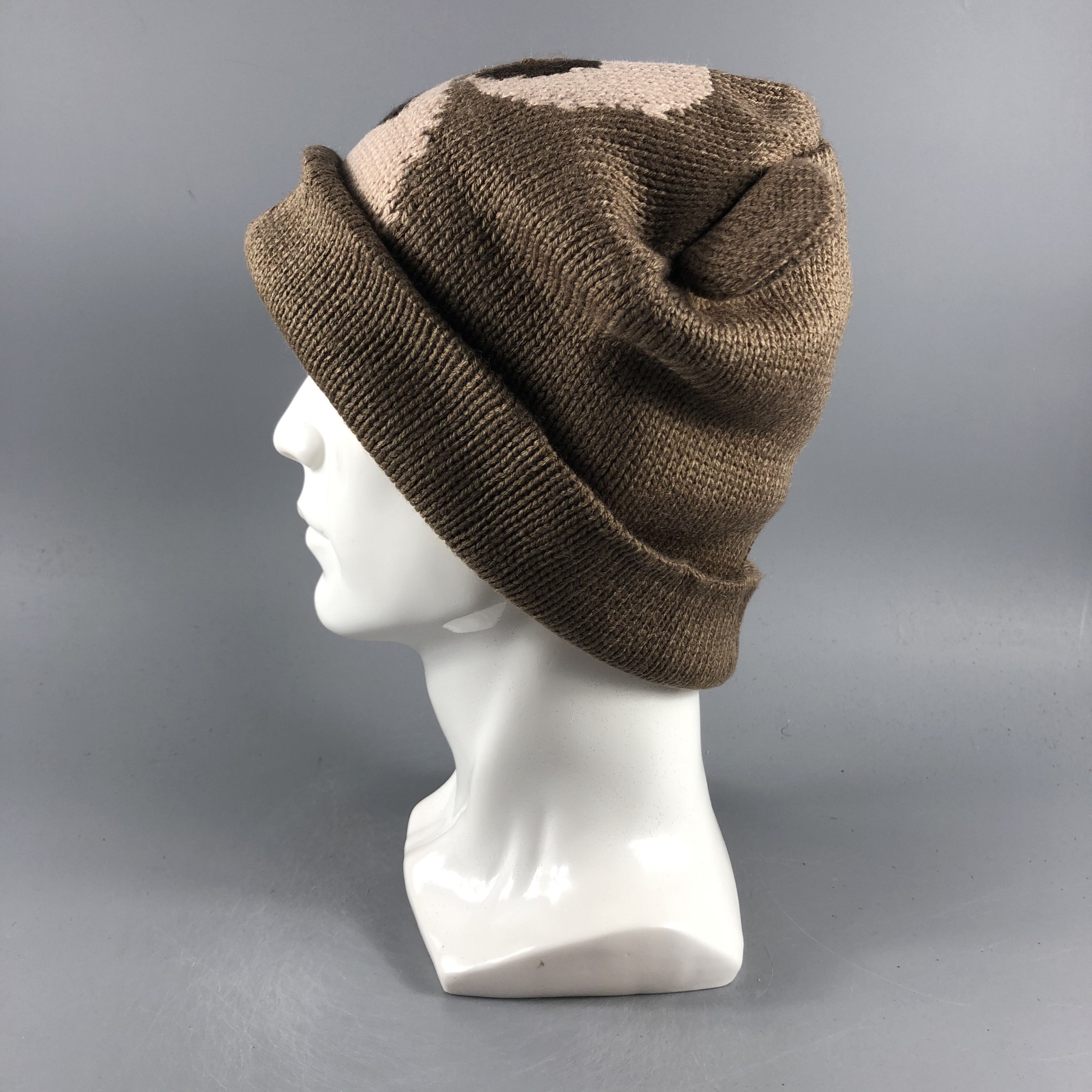 Vintage Character Beanie Snow Hat Snow Cap -D145 Size ONE SIZE - 1 Thumbnail