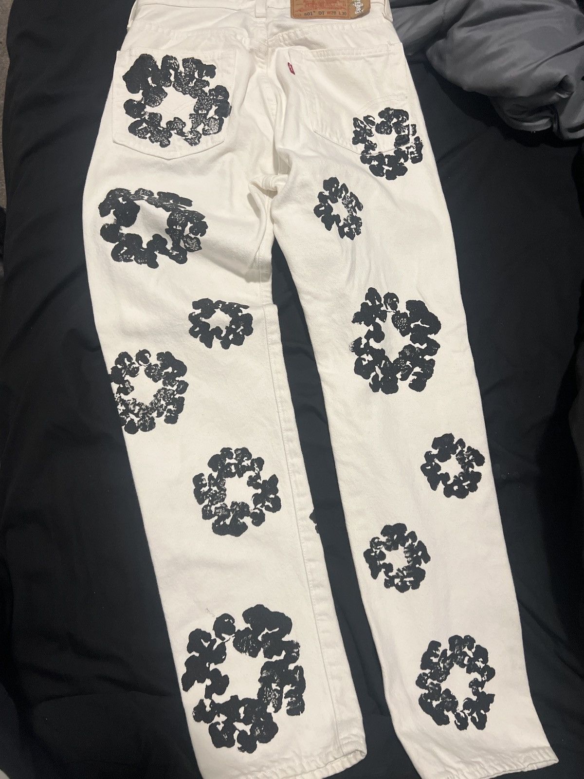 DENIM TEARS THE COTTON WREATH JEAN WHITE Size US 28 / EU 44 - 3 Thumbnail