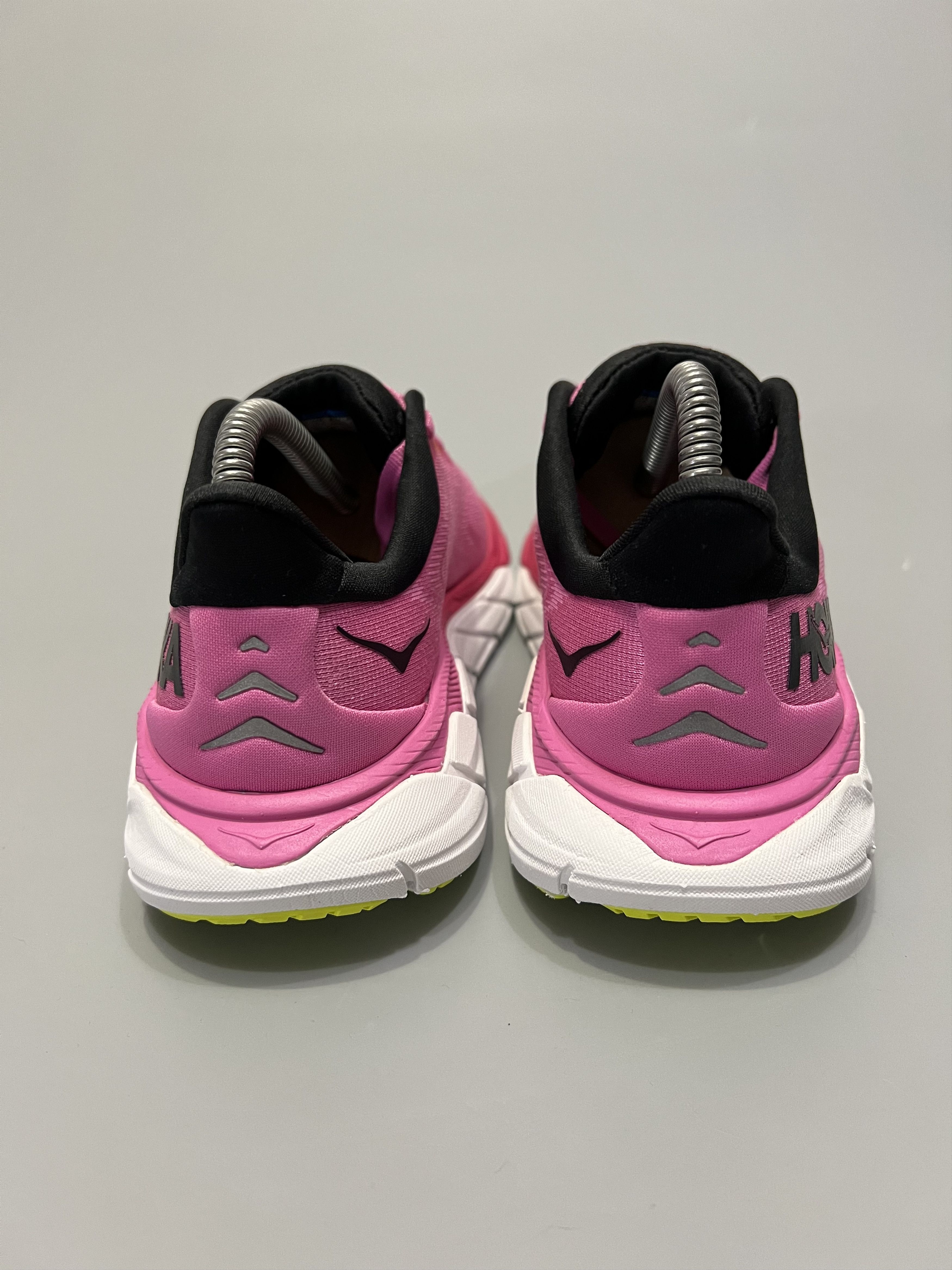 Hoka 7B Hoka One One Arahi 6 Running Shoes Walking Gym Size US 7 / IT 37 - 3 Thumbnail