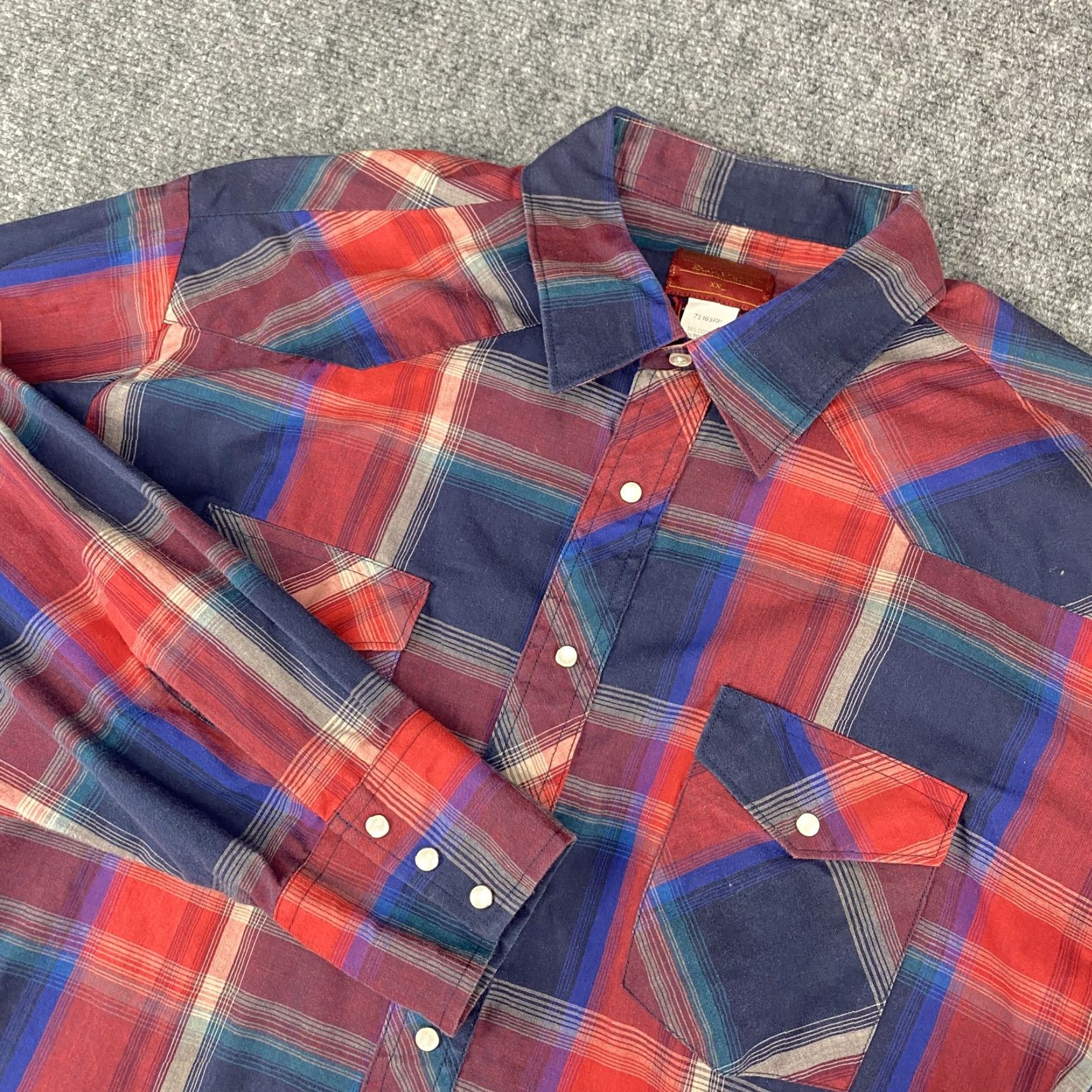 Vintage VINTAGE Rustler Shirt Mens 2XL Plaid Western Long Tails Pearl Snap Long Sleeve Red XL XXL Mens (note: adult) Size US XL / EU 56 / 4 - 2 Thumbnail