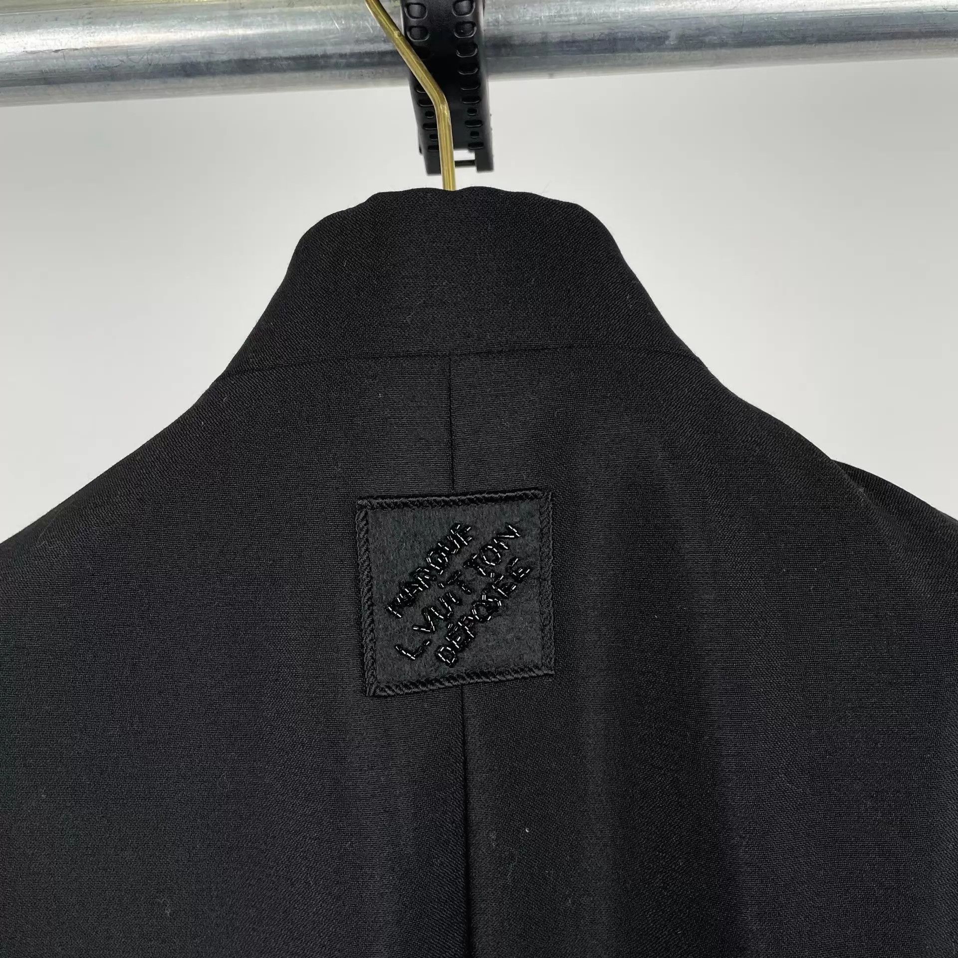 Louis Vuitton LV NIGO x Wang Jiaer Long Suit Jacket Black 48 Size US M / EU 48-50 / 2 - 8 Thumbnail