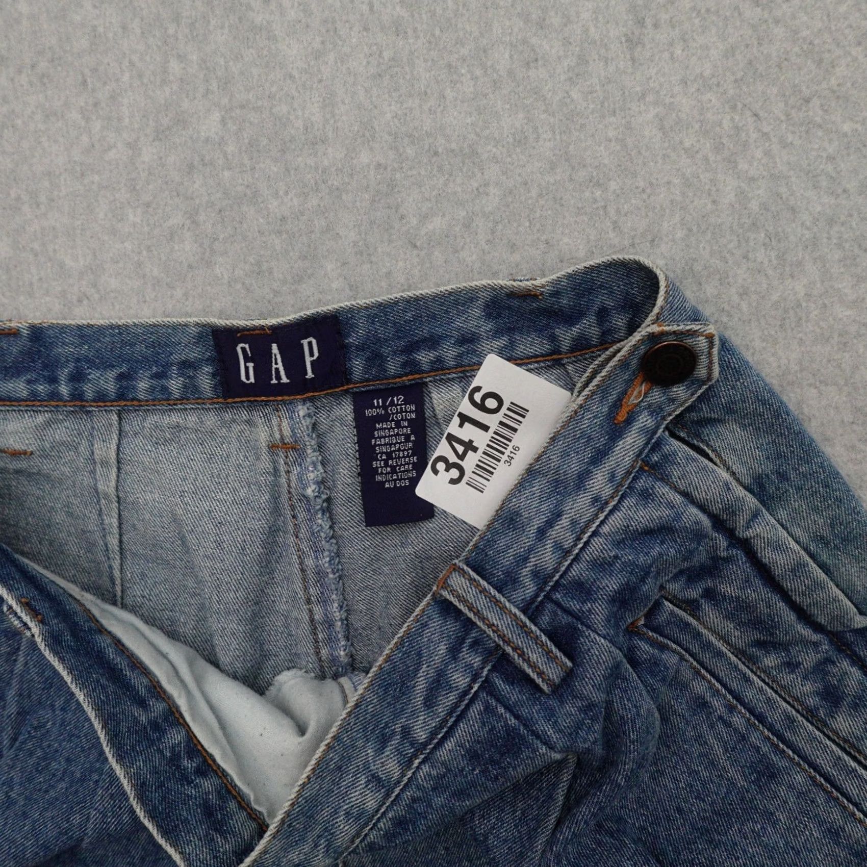 Guess VINTAGE GUESS Jeans Womens 11/12 Baggy Pleated Side Zipper Hip Denim Boyfriend 90s Mens? Size 32" / US 10 / IT 46 - 5 Thumbnail