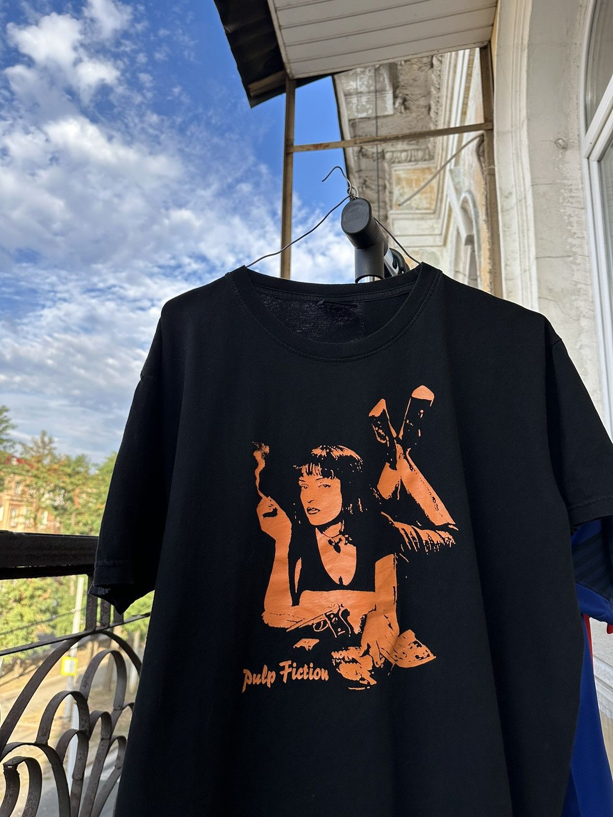 Vintage Vintage Pulp fiction tshirt iconic movie tee Size US L / EU 52-54 / 3 - 1 Thumbnail