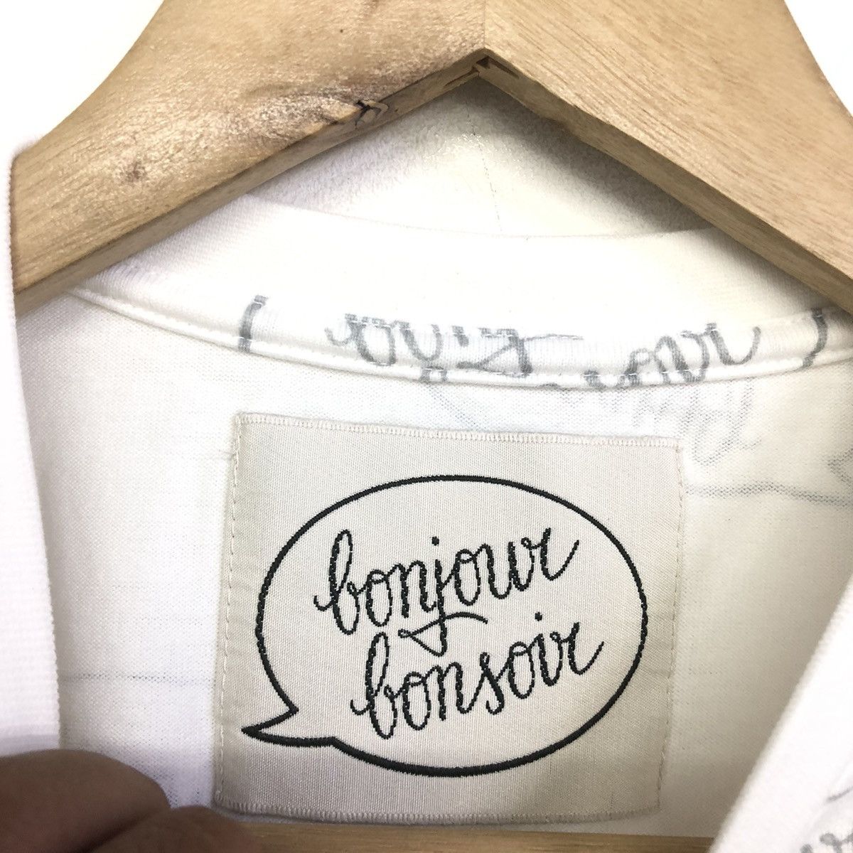 Japanese Brand Bonjour Bonsoir Fullprint Pocket Design Tshirt Size US S / EU 44-46 / 1 - 8 Thumbnail