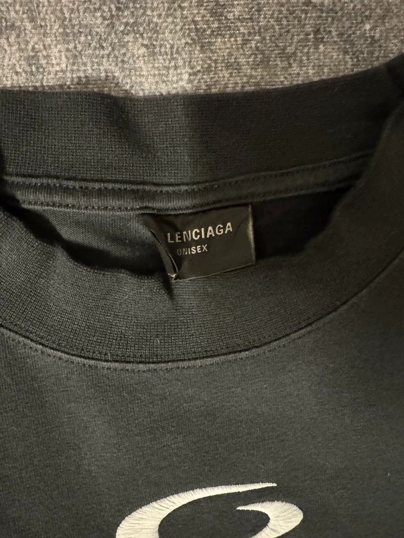 Balenciaga Balenciaga Vintage Basketball Jersey Short Sleeve Size US M / EU 48-50 / 2 - 3 Thumbnail