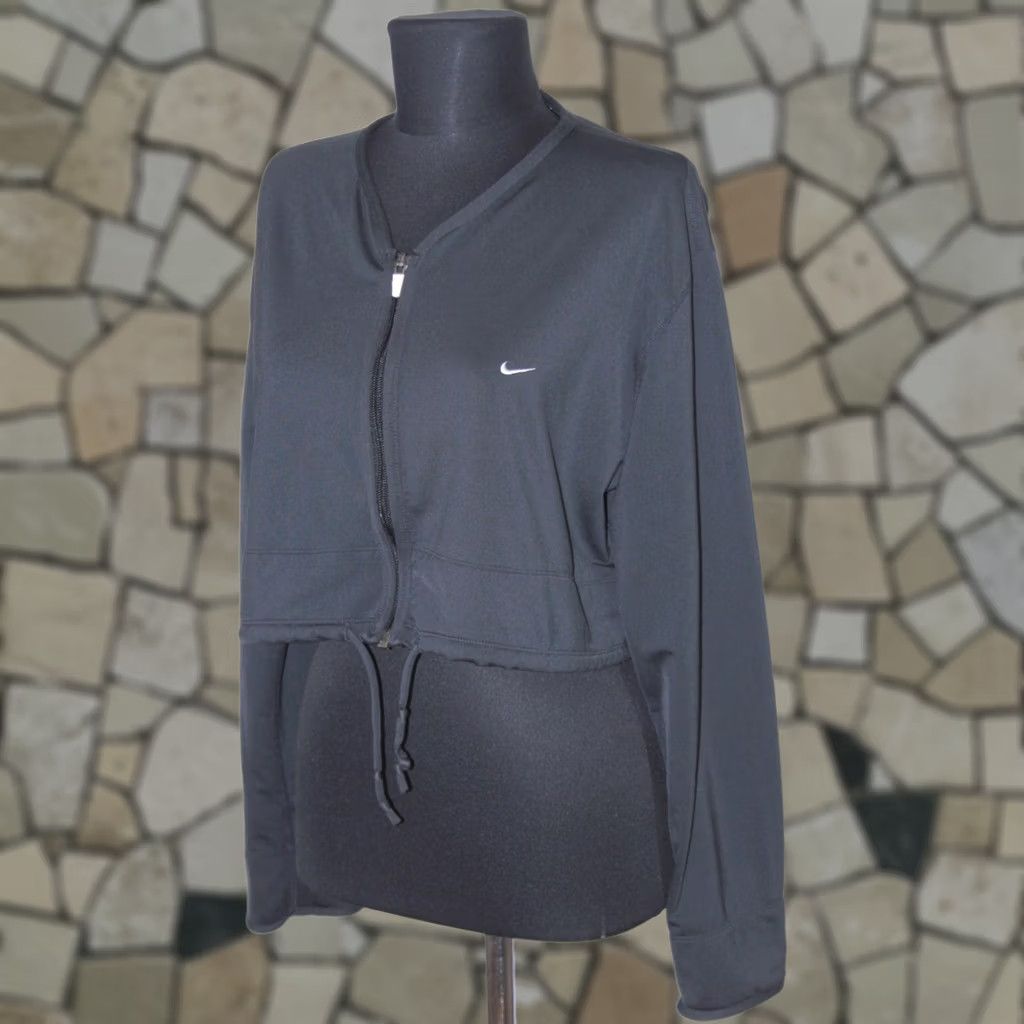 Nike Vintage Nike Womens Black Training Bolero Jacket XL Size Black Nike Training Bolero Jacket Womens XL Midsize Activewear Mens? Size XL / US 12-14 / IT 48-50 - 1 Thumbnail