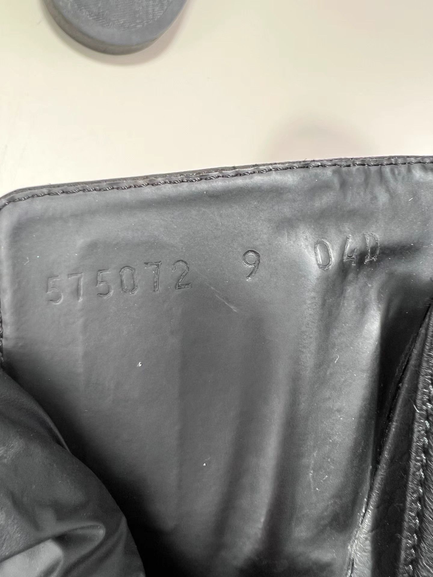 Gucci GUCCI Embossed Logo Slide Sandals Size US 10 / EU 43 - 7 Thumbnail