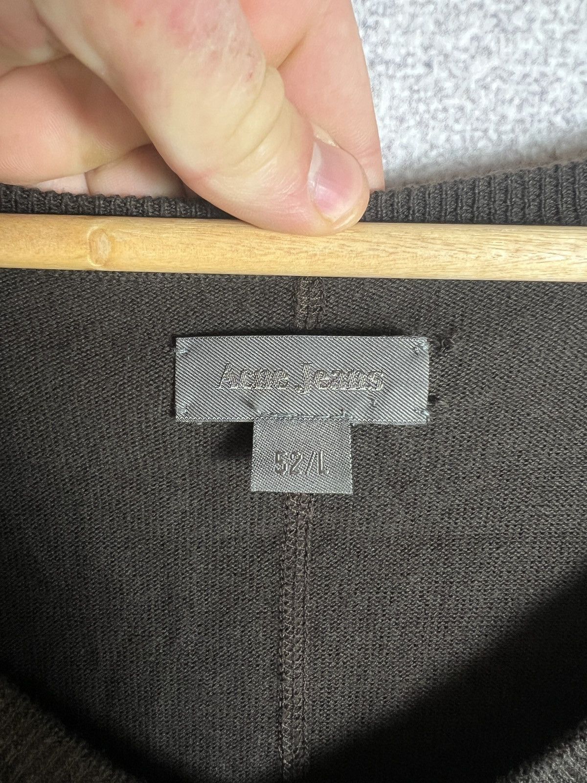 Acne Studios Acne Jeans Studios V-Neck Jumper Sweater Size US L / EU 52-54 / 3 - 12 Thumbnail