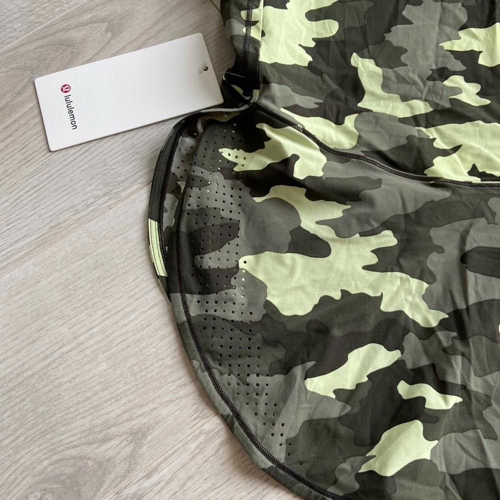 Lululemon Lululemon Green Camo UVP Run Athletic Short Sleeve Shirt Size S / US 4 / IT 40 - 8 Thumbnail