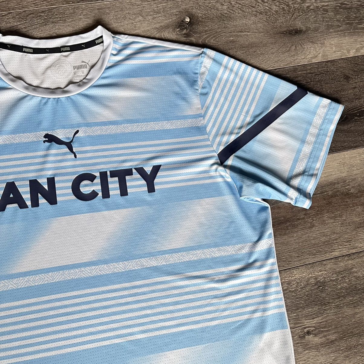 Puma Vintage Manchester City Pre-Match DryCell Soccer Jersey Home Size US XL / EU 56 / 4 - 3 Thumbnail