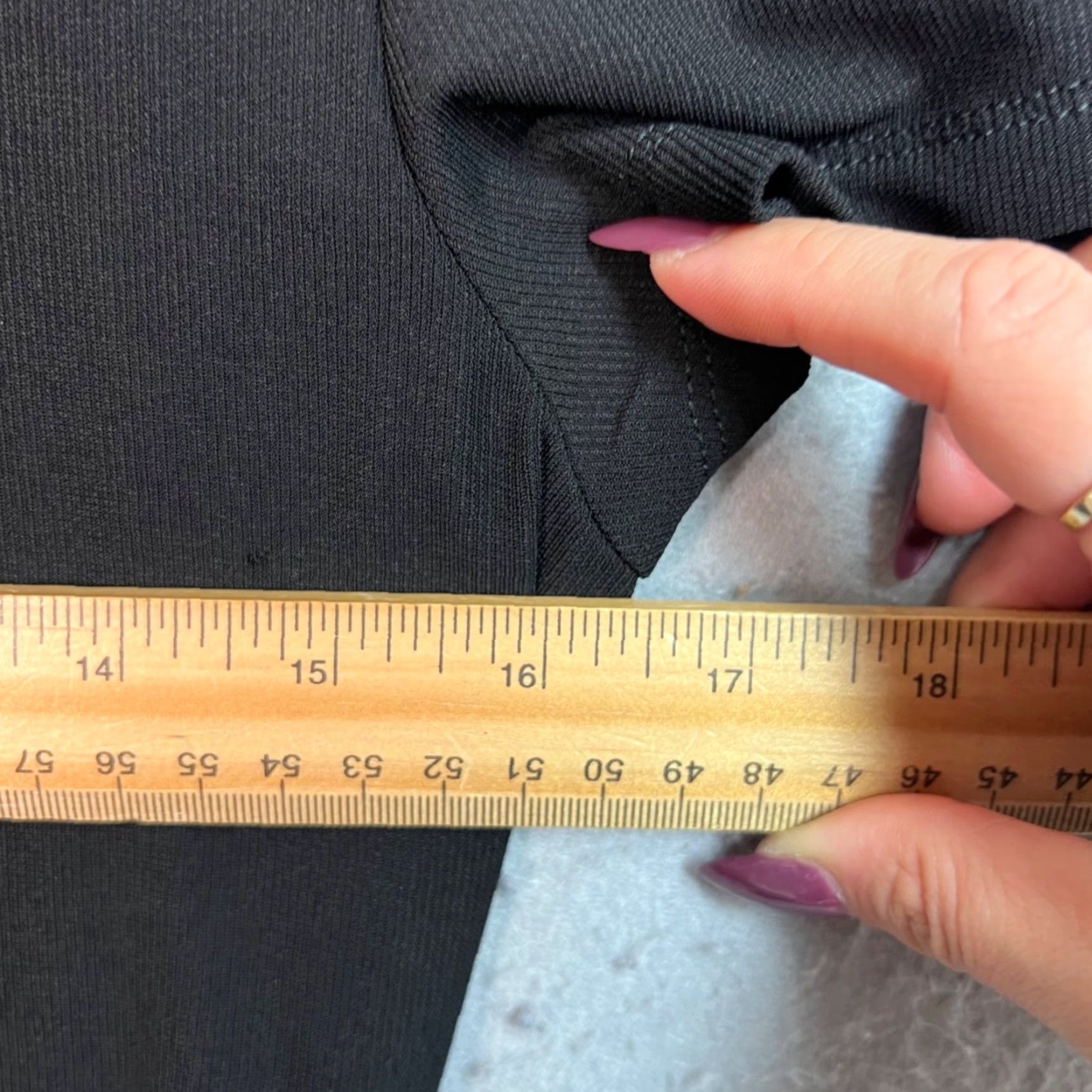 Calvin Klein Calvin Klein Womens Top Short Sleeve Crewneck Black Size S Knit Stretch Basic Casual Modern Adults Womens Medium? Size S / US 4 / IT 40 - 6 Thumbnail