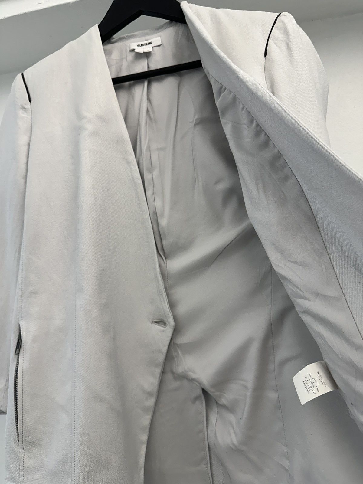 Helmut Lang Helmut Lang Minimal Asymmetric Blazer Size XS / US 0-2 / IT 36-38 - 3 Thumbnail