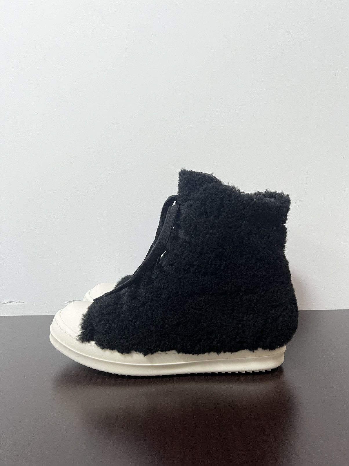 Rick Owens Rick owens mainline shearling ramones high top sneakers Size US 7 / IT 37 - 3 Thumbnail