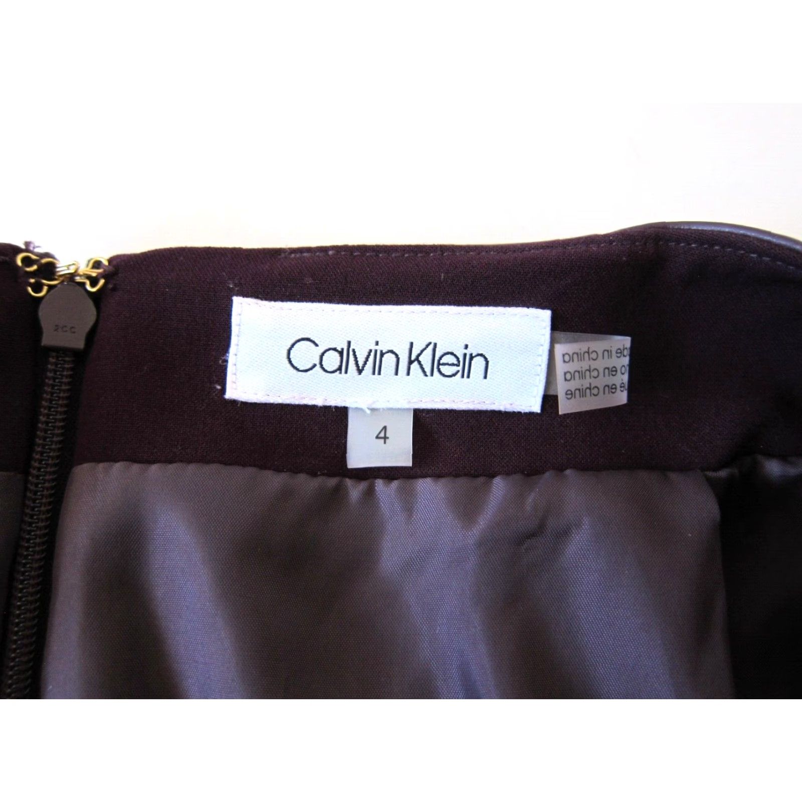 Calvin Klein Calvin Klein Purple Faux Leather Zipper Straight Pencil Wrap Work Skirt 4 Womens Knee Length Size 2 30" Waist 38" Hip Bar 23.5" Waist to Hem Size 26" / US 2 / IT 38 - 3 Thumbnail
