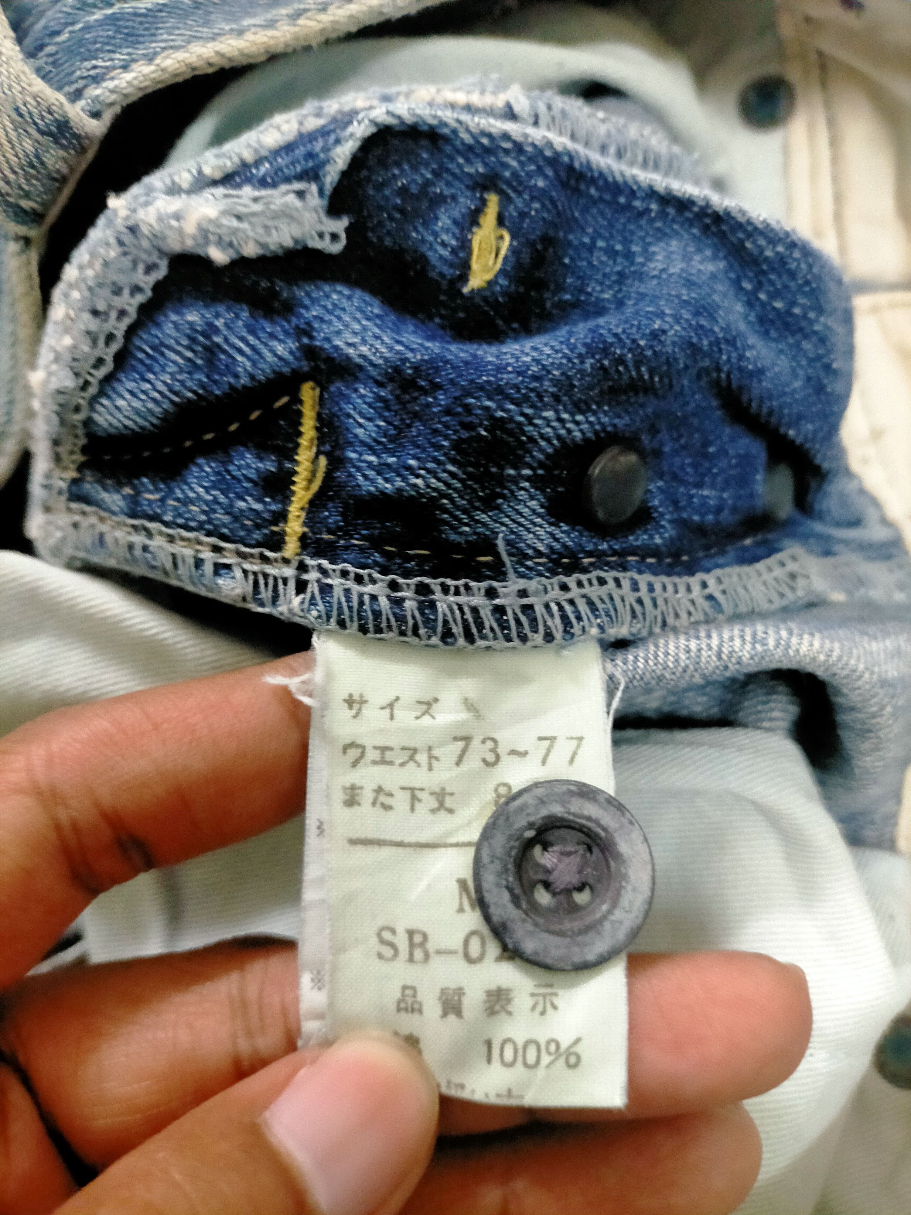 Japanese Brand × Vintage Vintage Bartack Buckle Back Selvedge Jeans Size US 33 - 7 Thumbnail