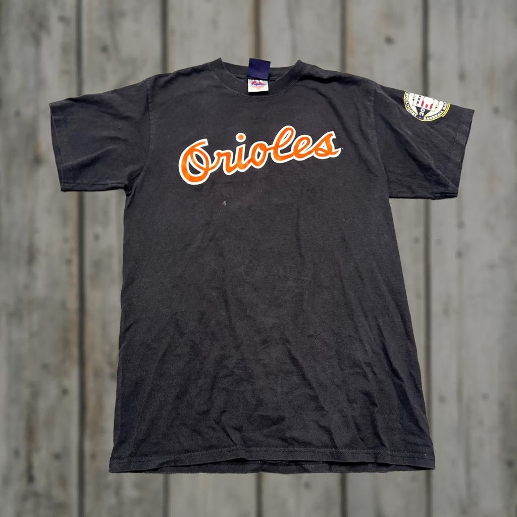 MLB VTG Orioles T-shirt Mens L Black MLB Cooperstown Collection Baseball Y2K Distressed Fade Size US L / EU 52-54 / 3 - 1 Thumbnail