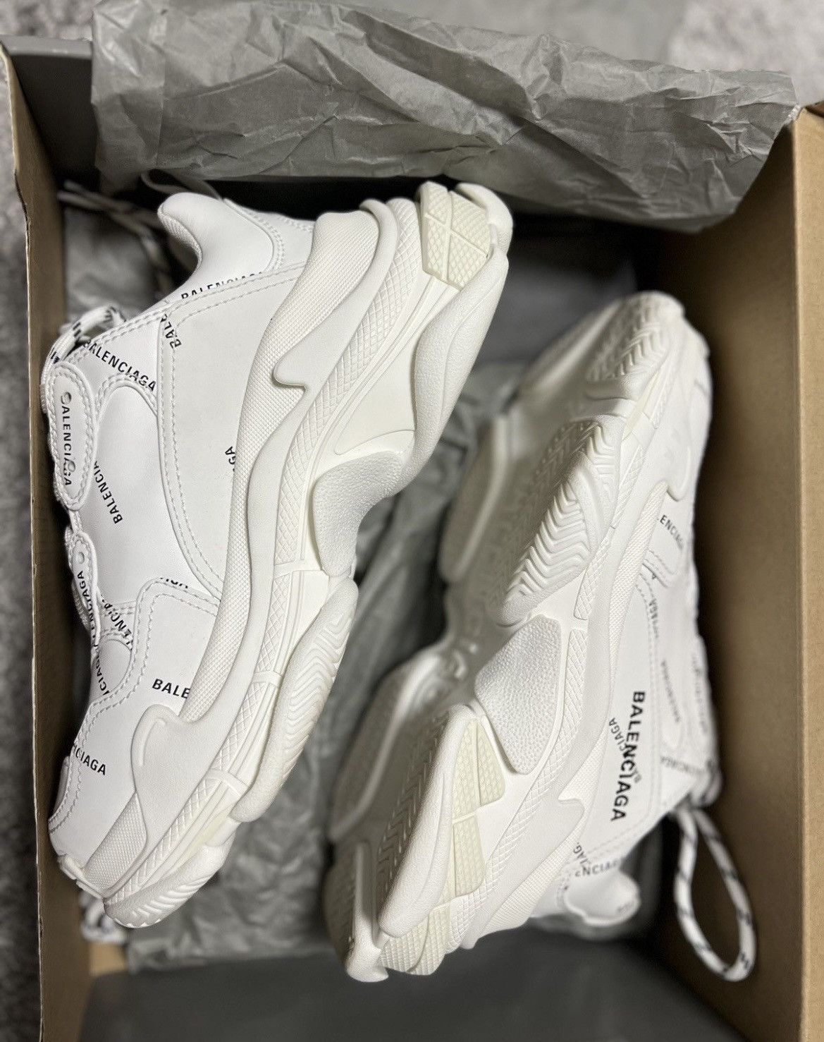 Balenciaga Balenciaga Triple S Size US 8 / IT 38 - 1 Thumbnail