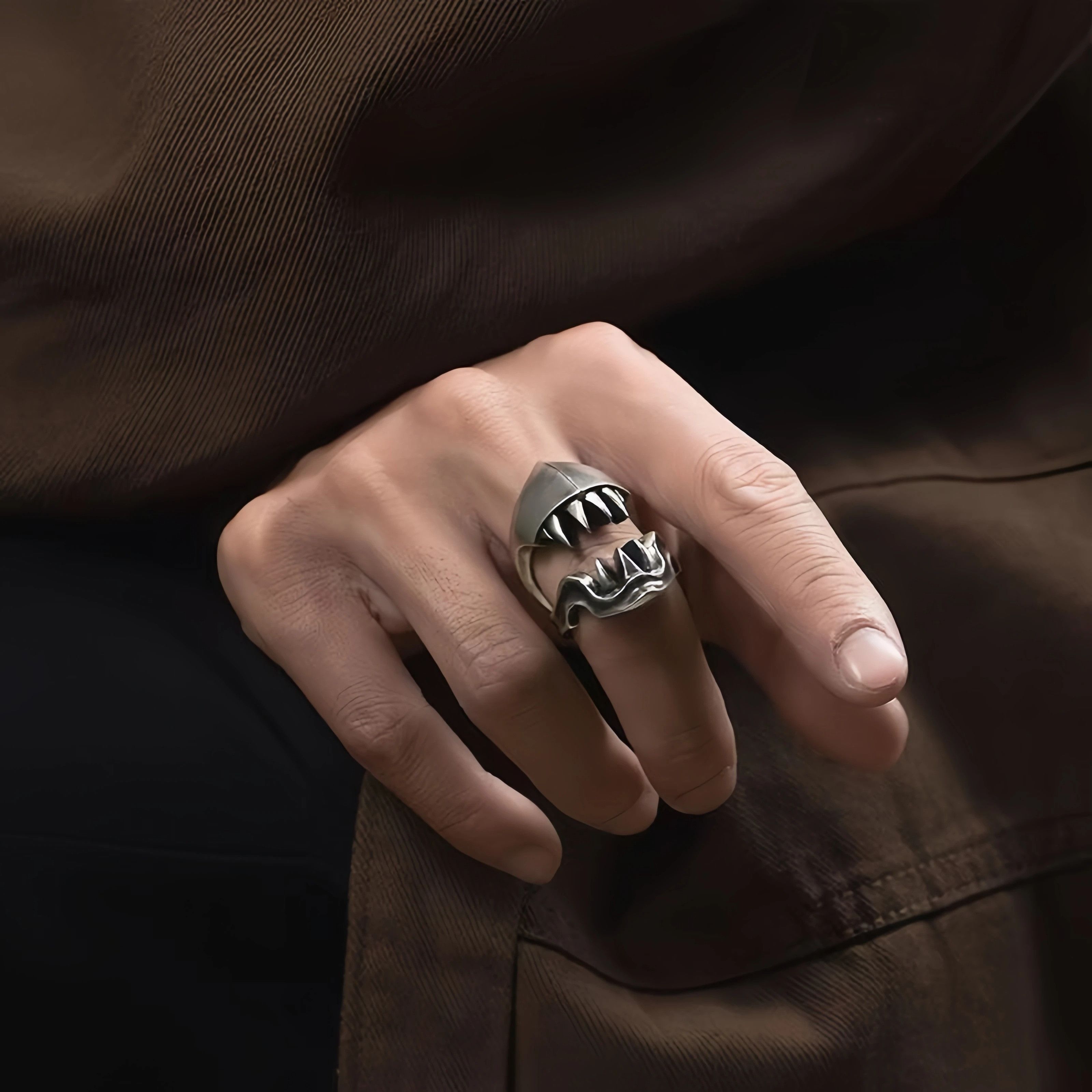 Vintage Retro Alien Venom Openable Ring Size ONE SIZE - 3 Thumbnail