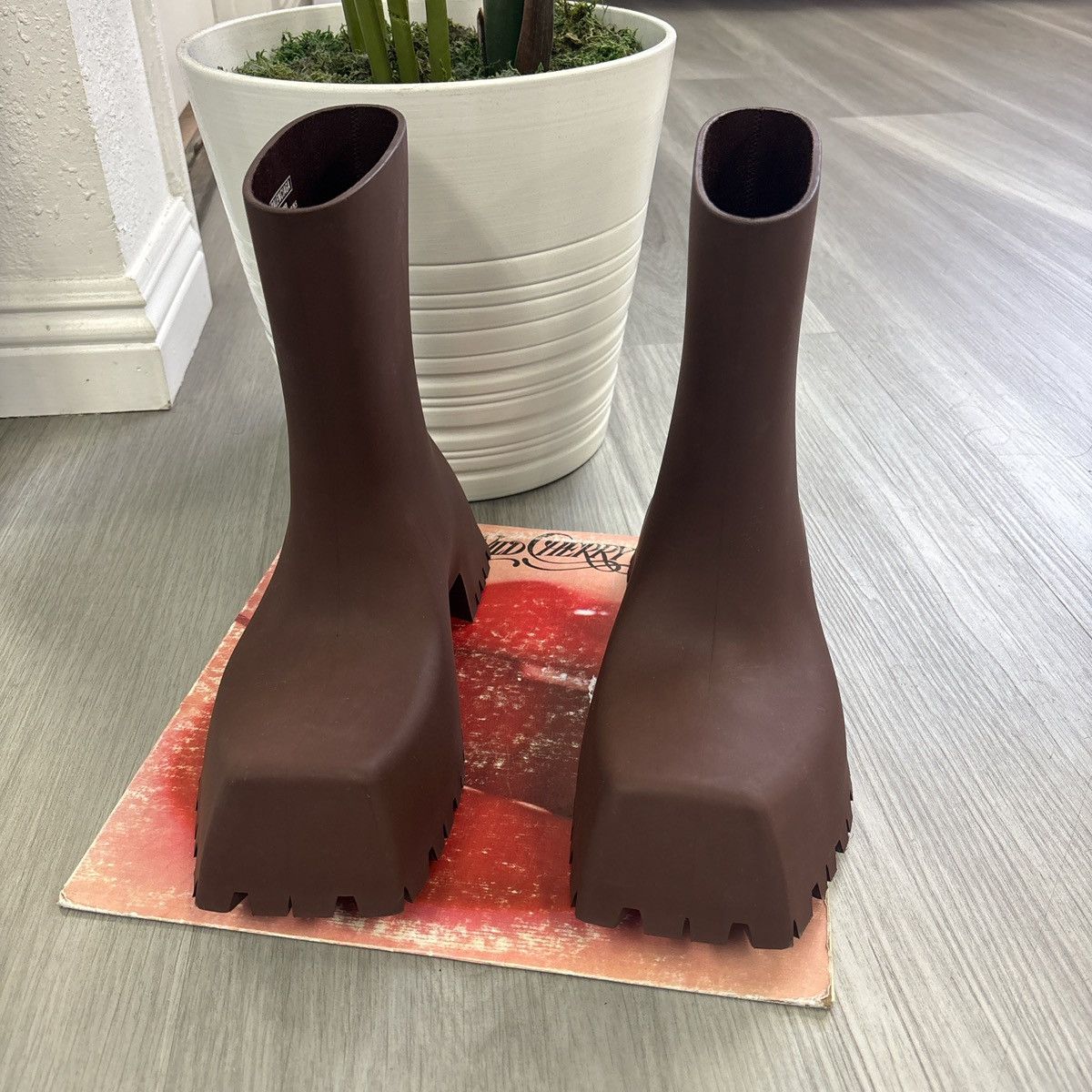Balenciaga VNDS Balenciaga Troopers Boots Size US 7 / EU 40 - 1 Thumbnail