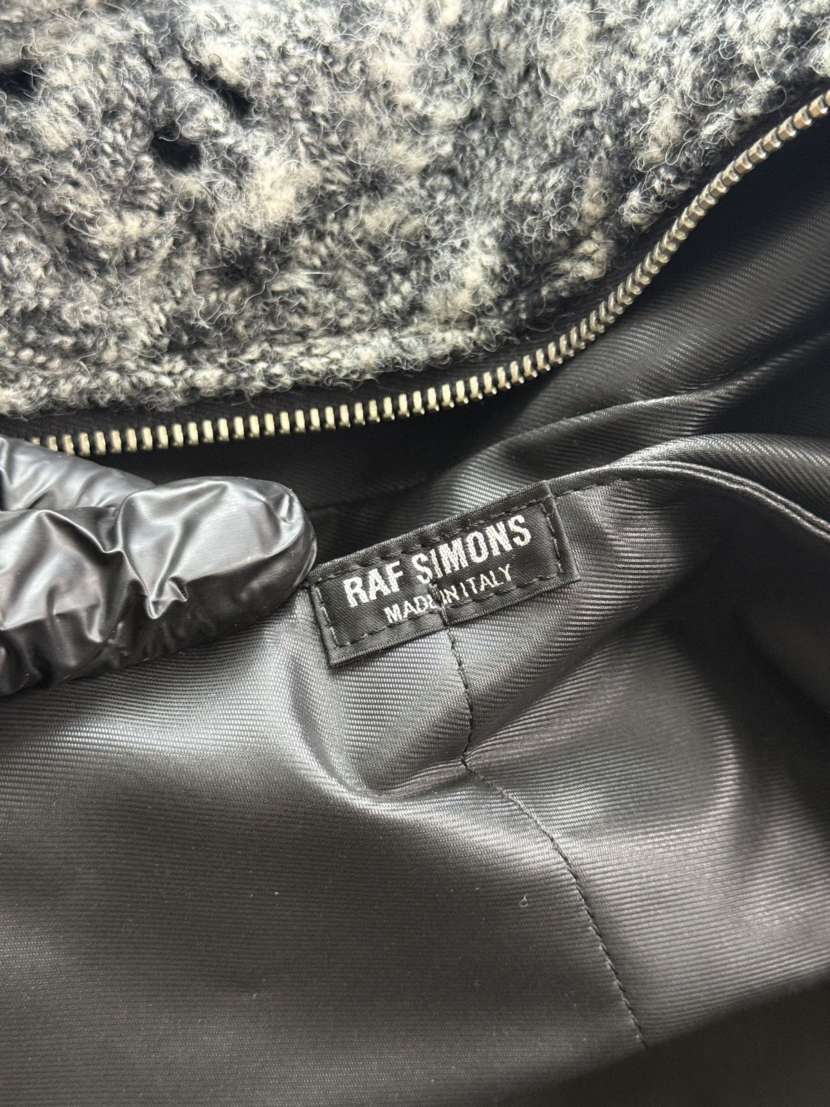 Raf Simons Raf Simons AW07 Phoenix Duffle Bag 2007 Size ONE SIZE - 13 Thumbnail