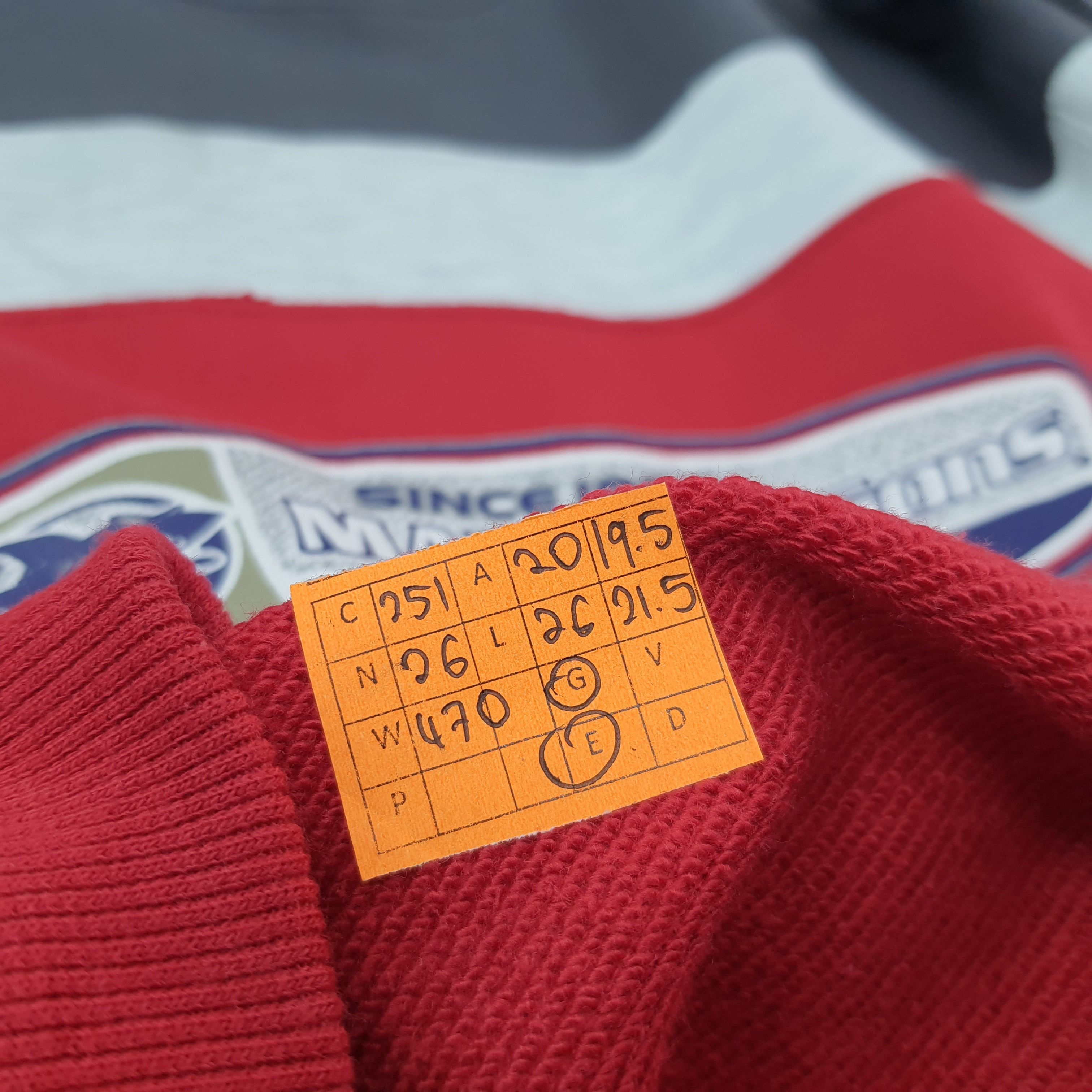 Vintage Vintage MAUI and Sons Surf Boardwear y2k Sweatshirt C251N26 Size US S / EU 44-46 / 1 - 8 Thumbnail