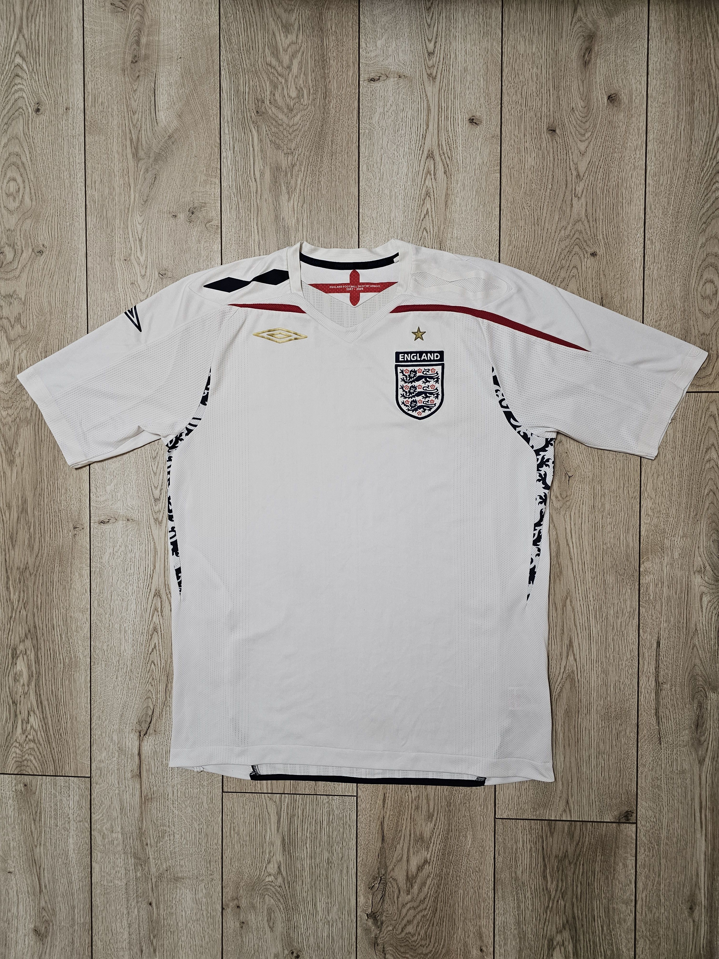 All Sport × Umbro × Vintage ENGLAND 2007 2009 HOME FOOTBALL SHIRT SOCCER JERSEY Size US L / EU 52-54 / 3 - 1 Thumbnail
