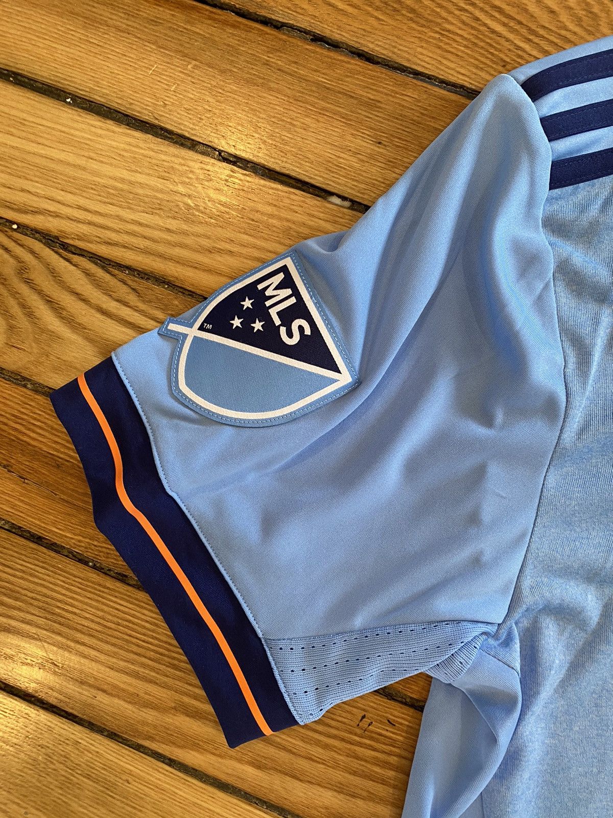 Adidas × Vintage Nyc football club jersey M Size US M / EU 48-50 / 2 - 3 Thumbnail