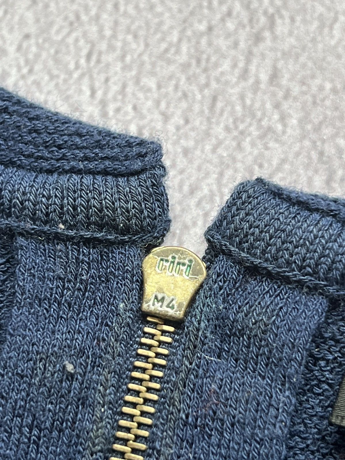 A.P.C. A.P.C. Rue Madame Paris Wool Sweater Women’s M Size M / US 6-8 / IT 42-44 - 9 Thumbnail