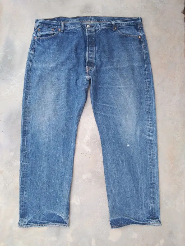 Levi's Vintage Levi's 501 Jeans 48x31 Size US 44 / EU 60 - 1 Thumbnail