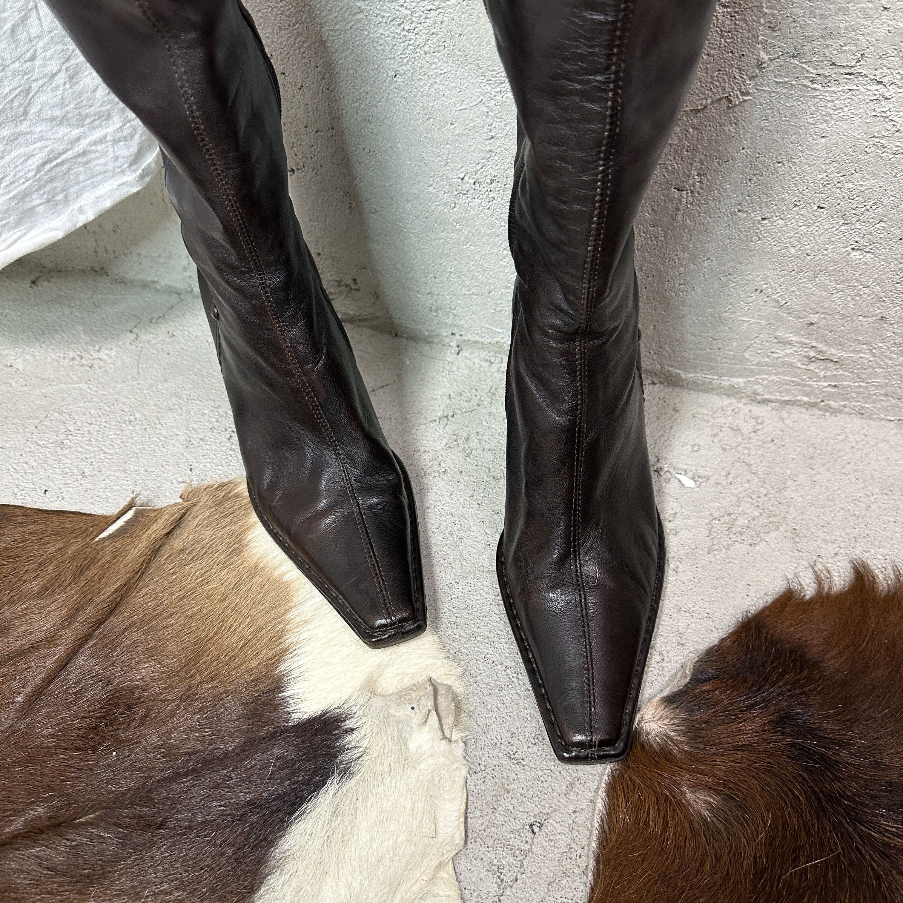 Vintage Vintage Leather Pointy Buckled Chocolate Brown Boots Y2K Size US 6 / IT 36 - 3 Thumbnail
