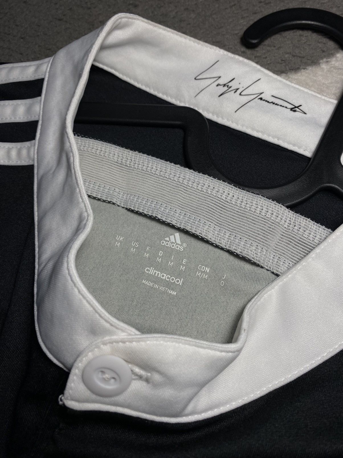 Adidas Adidas x Yohji Yamamoto Real Madrid FC 2014-15 Third Jersey Size US M / EU 48-50 / 2 - 7 Thumbnail
