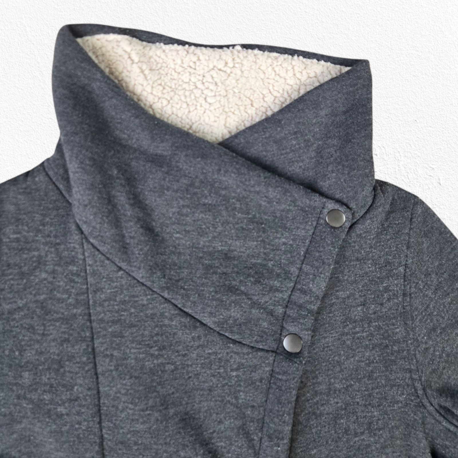 Columbia Columbia Gray Asymmetrical Fleece Sherpa Jacket Size Medium Size M / US 6-8 / IT 42-44 - 4 Thumbnail
