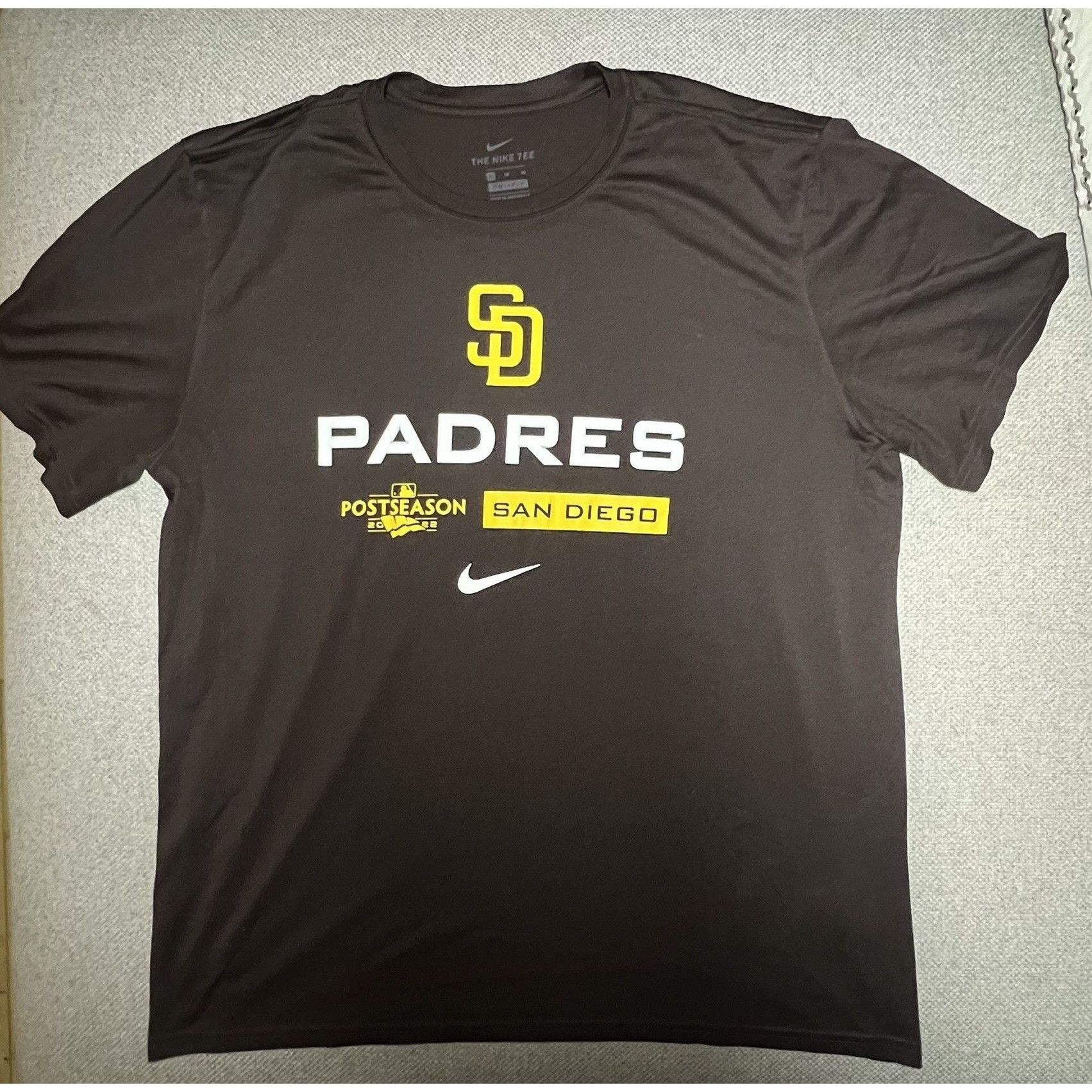 Nike San Diego Padres Nike TShirt Size XL Postseason Nike Dri-FIT Size US XL / EU 56 / 4 - 1 Thumbnail