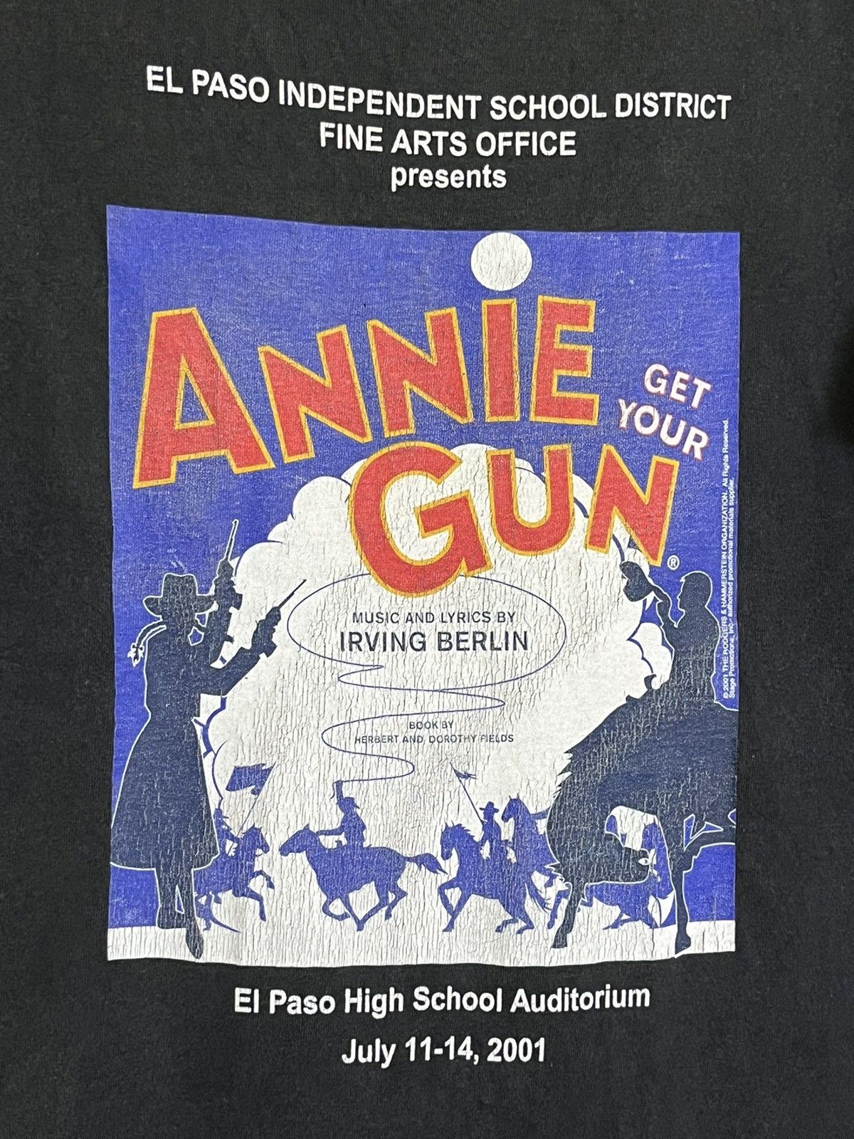 Vintage VINTAGE Y2K ANNIE GET YOUR GUN 2001 DISTRESSED T SHIRT Size US L / EU 52-54 / 3 - 3 Thumbnail