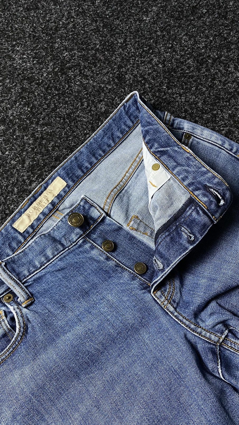 Burberry × Vintage Burberry Brit Skinny Jeans luxury y2k Size 28" / US 6 / IT 42 - 8 Thumbnail