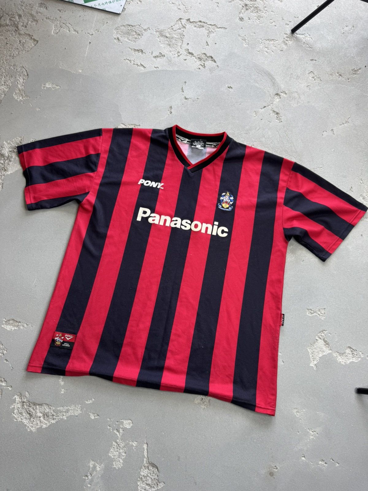 PONY Vintage Pony 1998'/99' Huddersfield Town Away Soccer kit Size US XL / EU 56 / 4 - 8 Thumbnail
