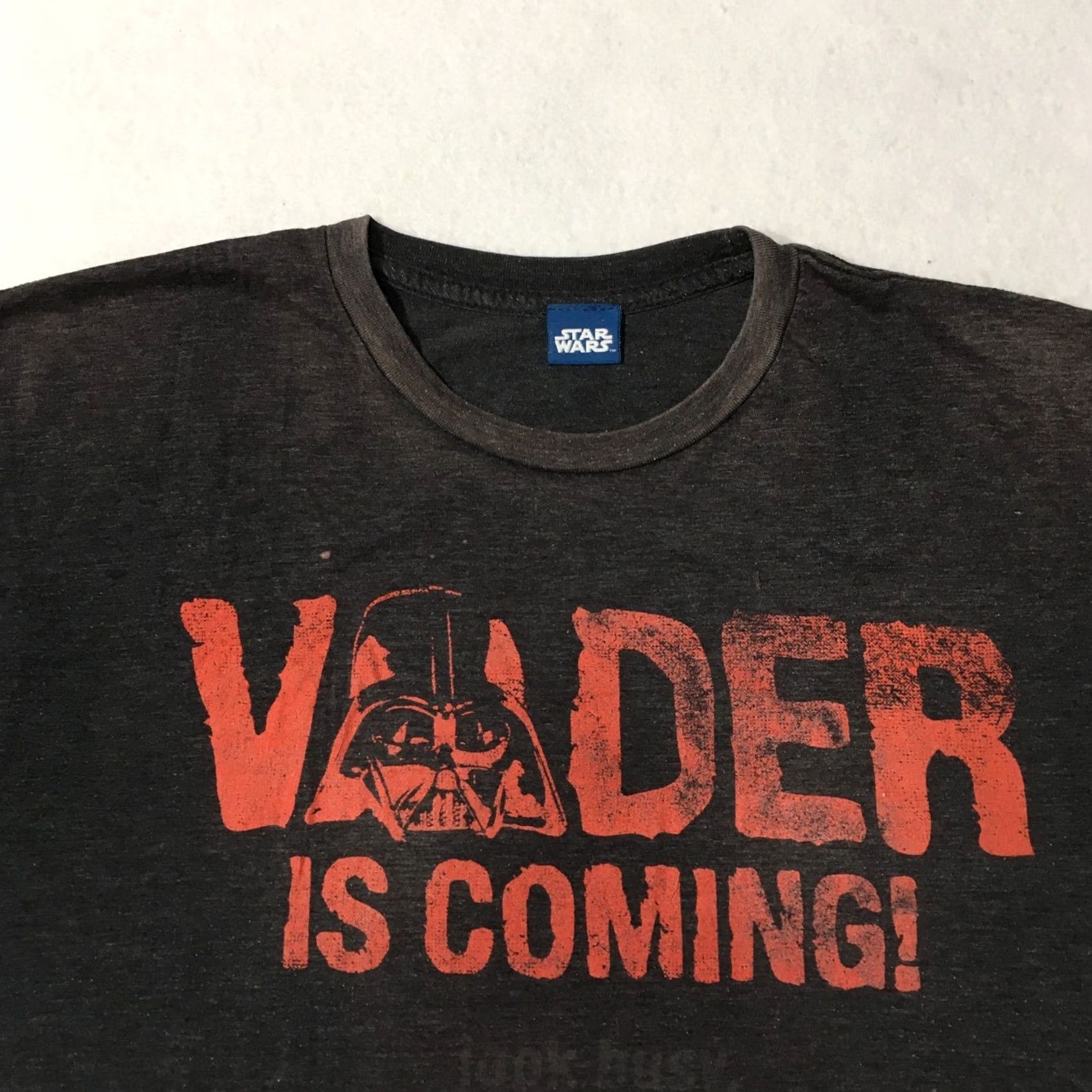 Star Wars Star Wars Vader Is Coming LOOK BUSY Darth Vader Shirt Men's L Gray T Shirt Size US L / EU 52-54 / 3 - 2 Thumbnail