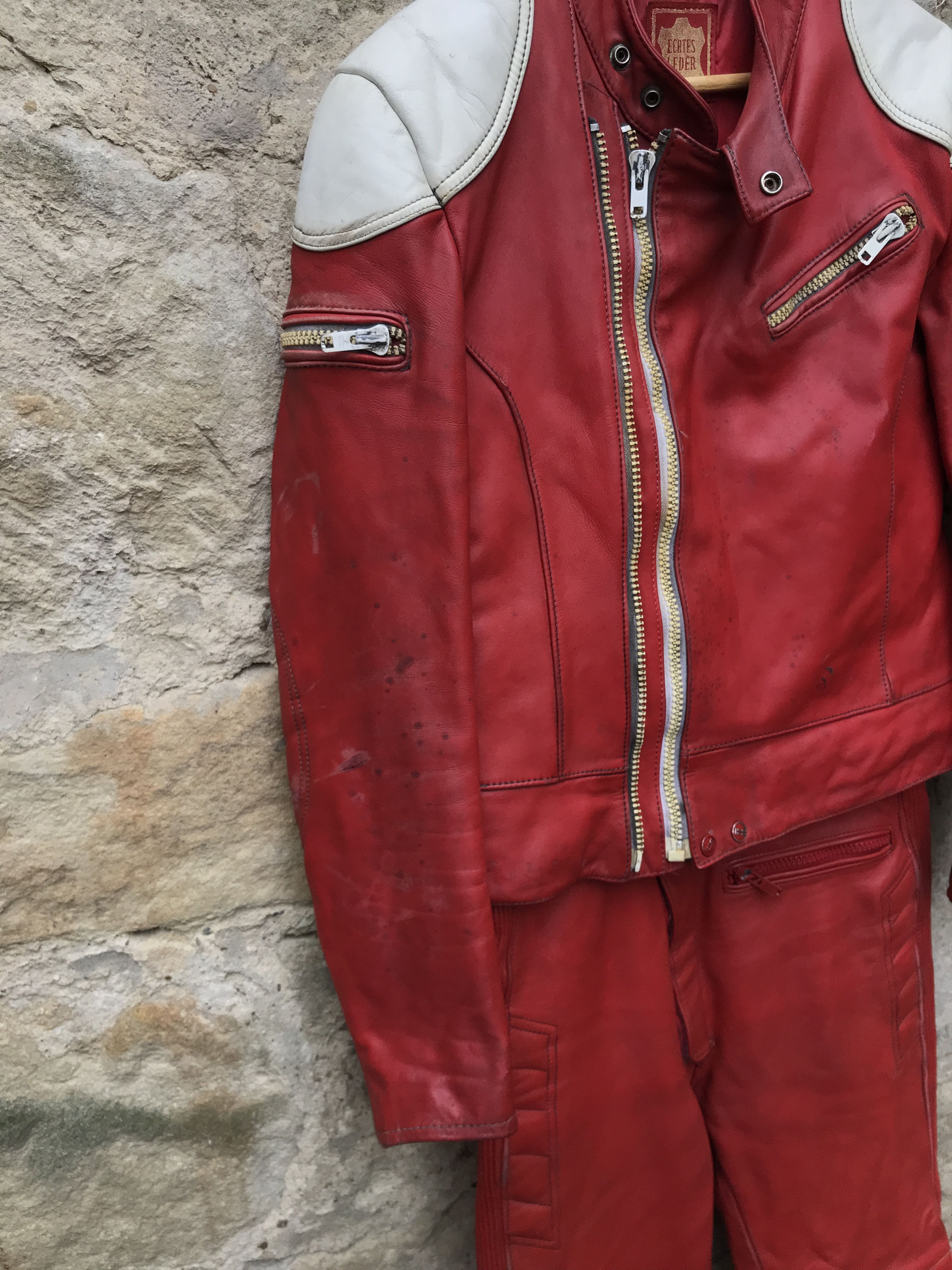Vintage 80s Twin Track Distressed Leather Biker Jacket / Racing Suit Size US M / EU 48-50 / 2 - 4 Thumbnail