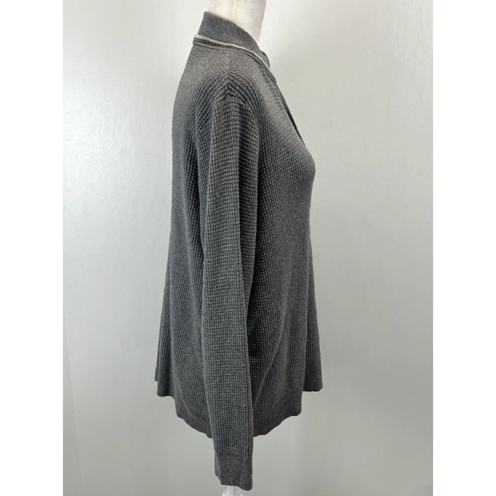 Vintage Chico's Zenergy Waffle Knit Sweater Women XL Gray V-Neck Pullover Knit Classic Size XL / US 12-14 / IT 48-50 - 4 Thumbnail