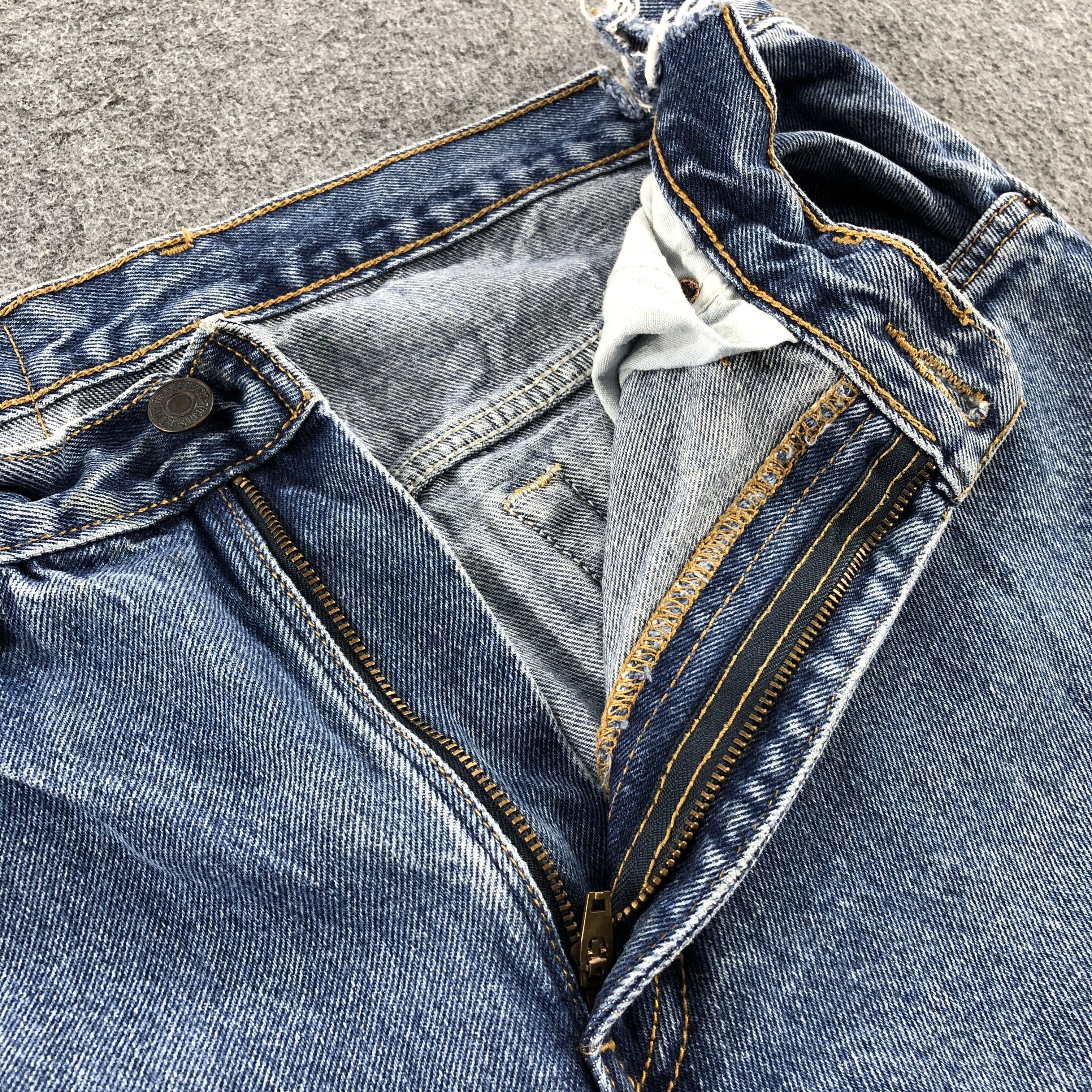 Levi's Vintage 90s Blue Wash Levis Orange Tab Jeans-J1221 Size US 30 / EU 46 - 9 Thumbnail