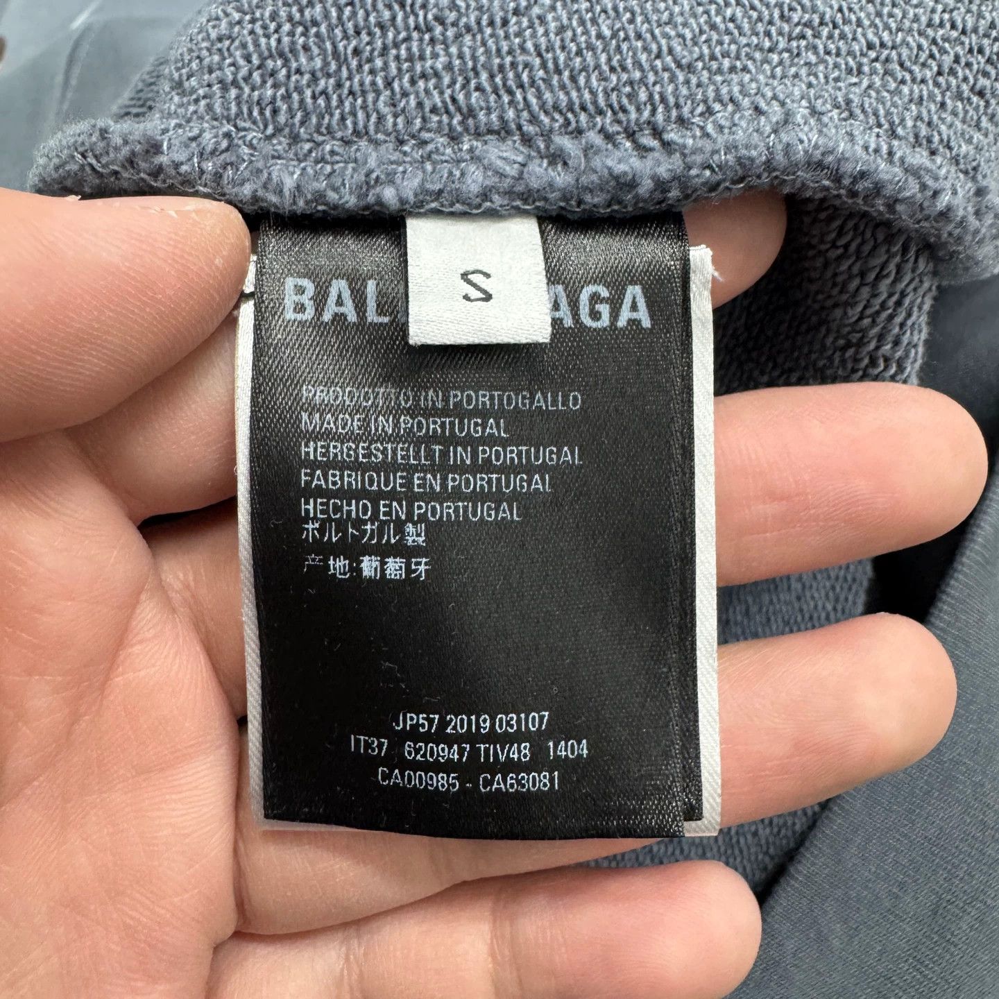 Balenciaga Balenciaga Band Print Hoodie Size S 95 New Stain Size US S / EU 44-46 / 1 - 4 Thumbnail