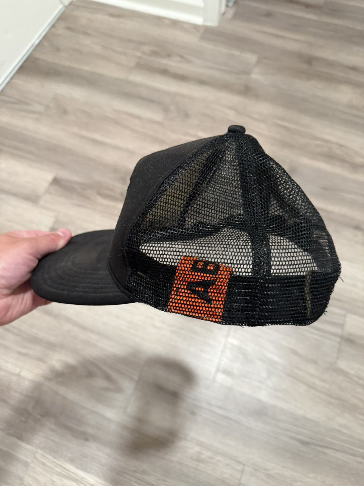 Virgil Abloh VIRGIL ABLOH X MCA Figures of Speech Arrows Trucker Hat Size ONE SIZE - 2 Thumbnail