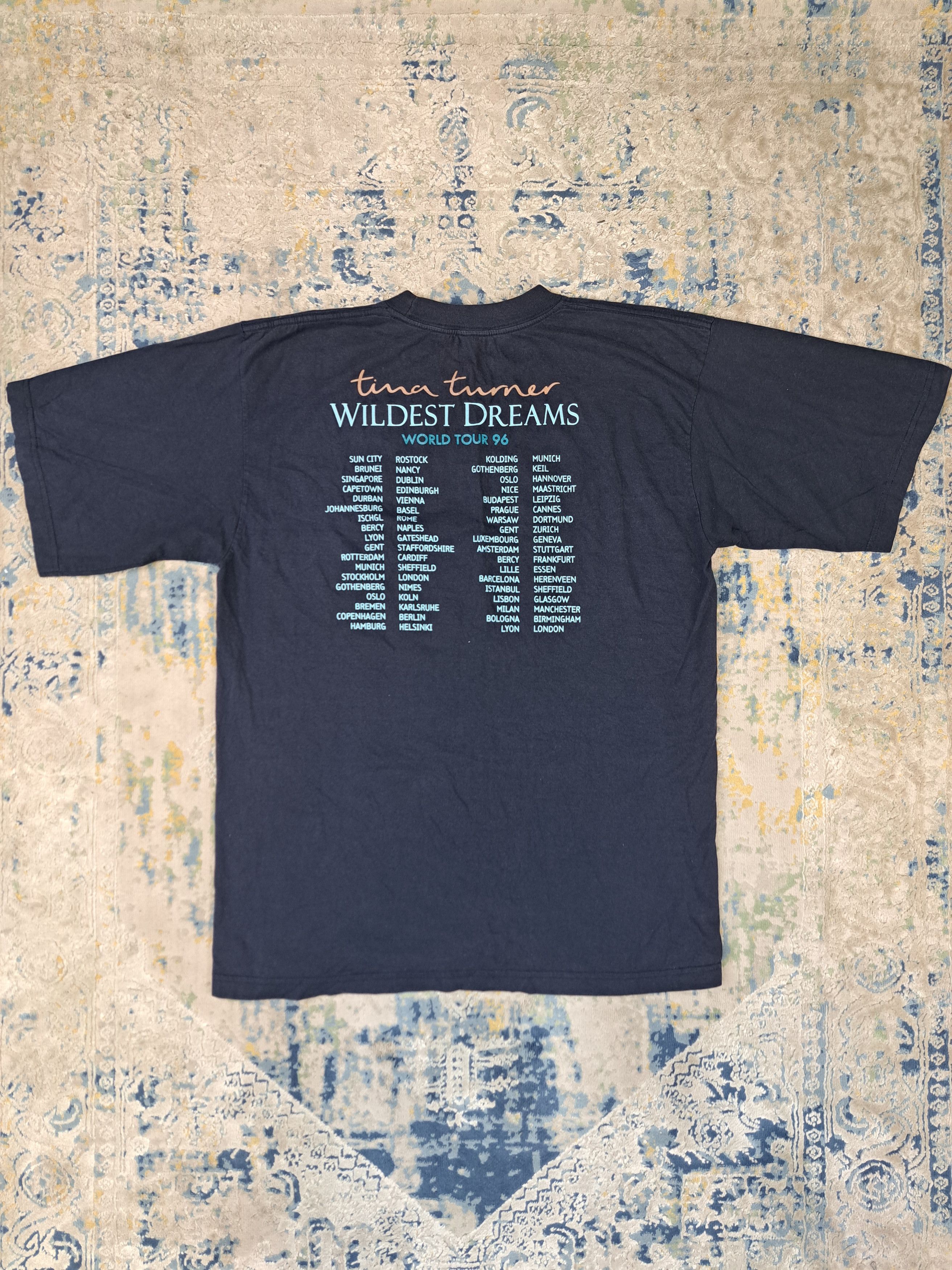 Band Tees Vintage 1996 Tina Turner Wildest Dreams World Tour Tee 90s Size US XL / EU 56 / 4 - 2 Thumbnail