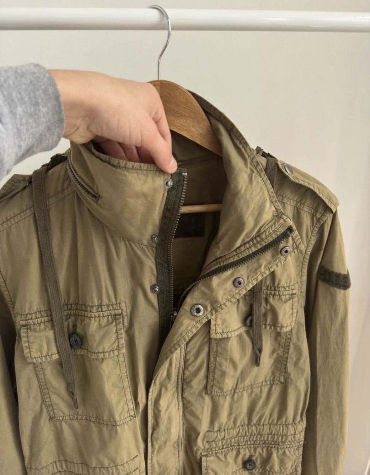 Diesel × Vintage Vintage Diesel 90s Distressed cargo multi pocket jacket Size US M / EU 48-50 / 2 - 5 Thumbnail