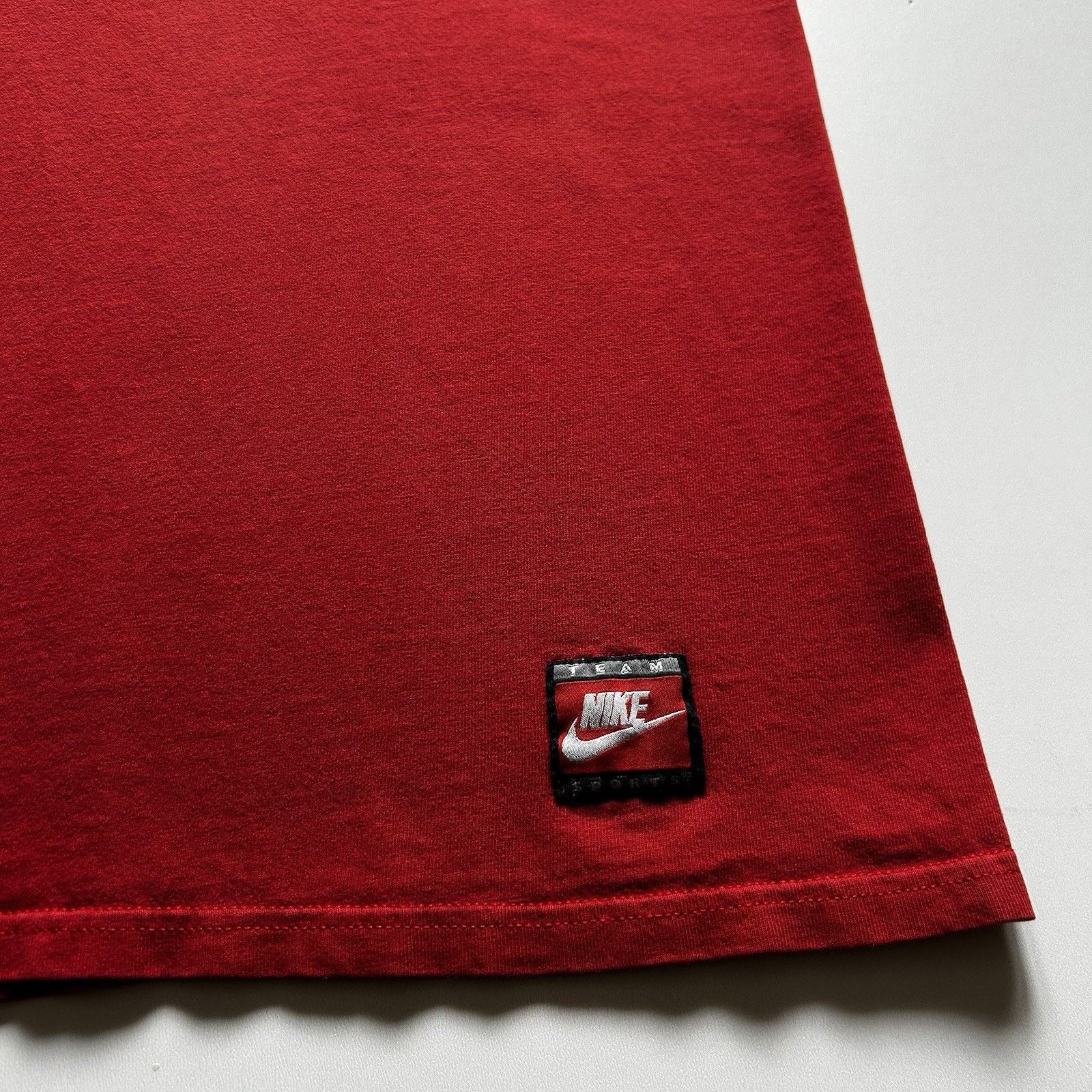 Nike Vintage 90s Nike Shirt XL Tank Sleeveless Center Swoosh Red Size US XL / EU 56 / 4 - 5 Thumbnail