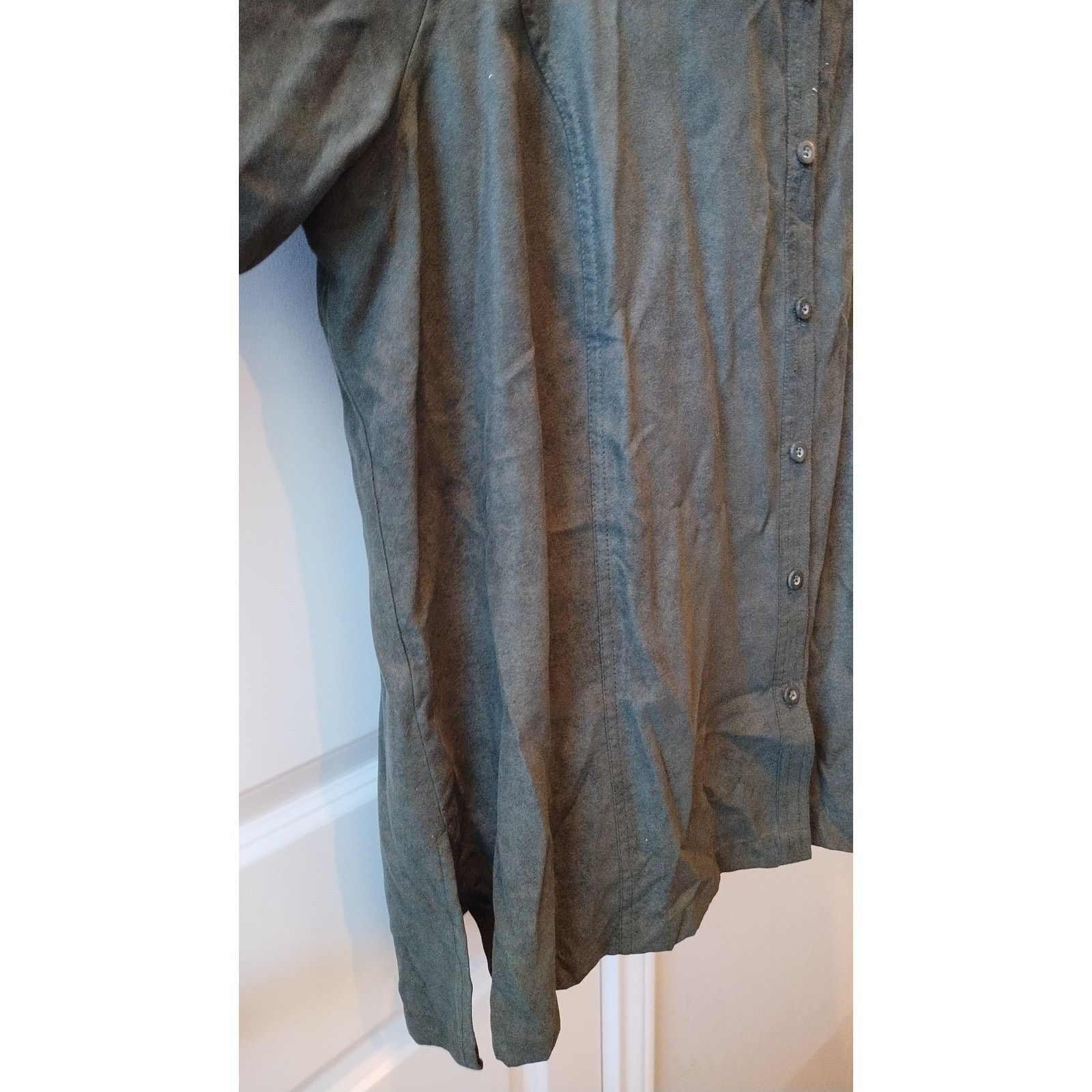 Avenue Avenue Army Olive Green Button Shirt Micro Suede size 22/24 Size 3XL / US 20-22 - 3 Thumbnail